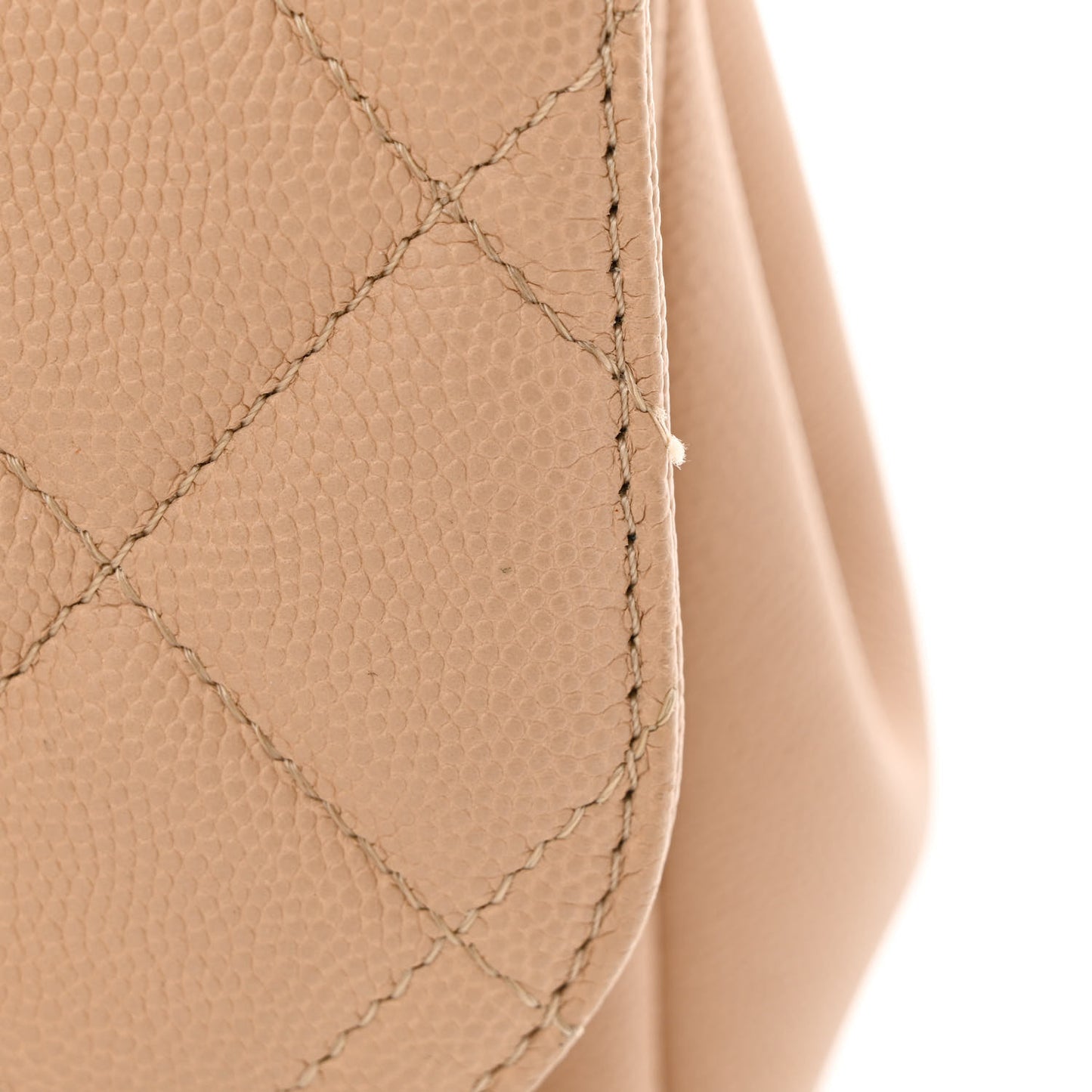 Caviar Quilted Medium Business Affinity Flap Beige