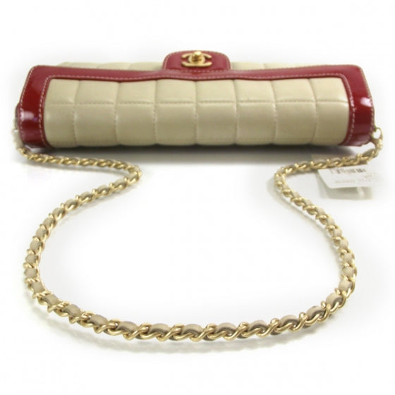 Lambskin Patent East West Flap Beige/Red