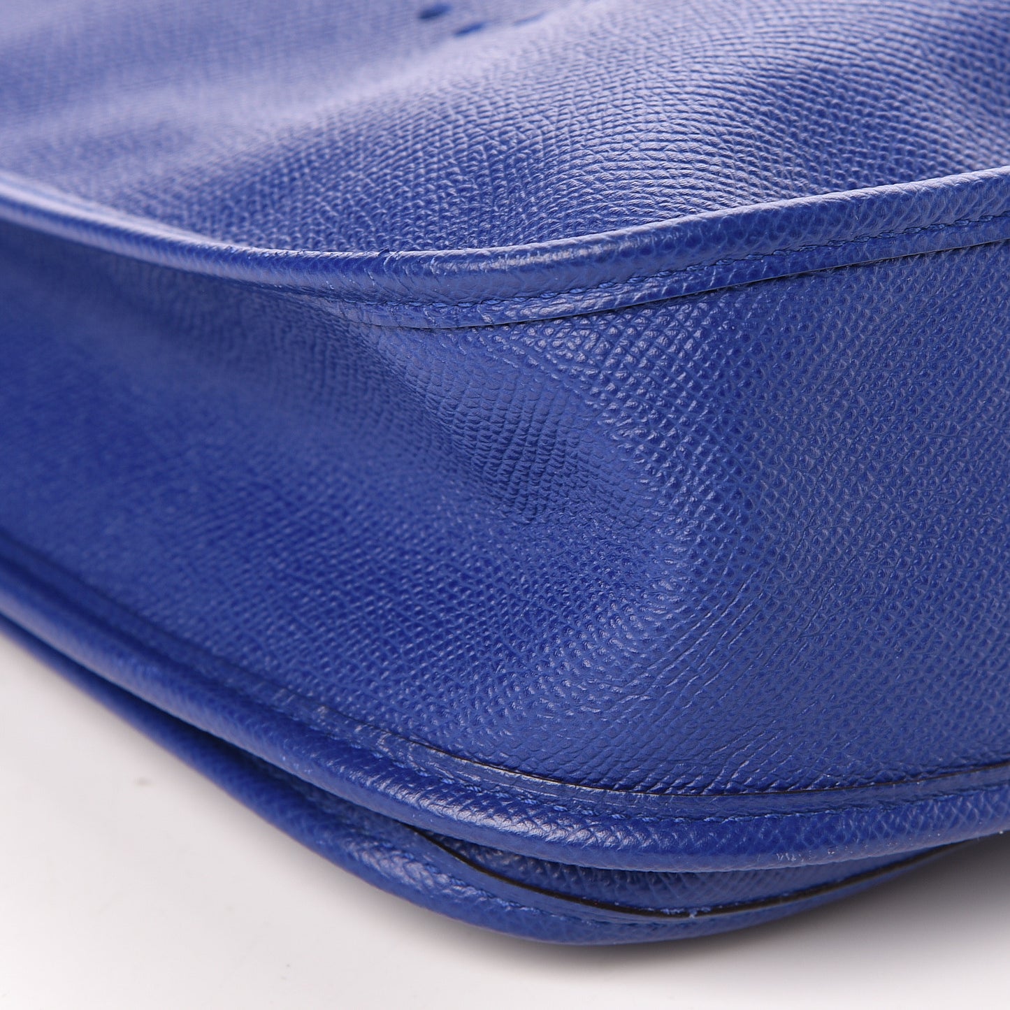 Epsom Evelyne III PM Bleu Electrique