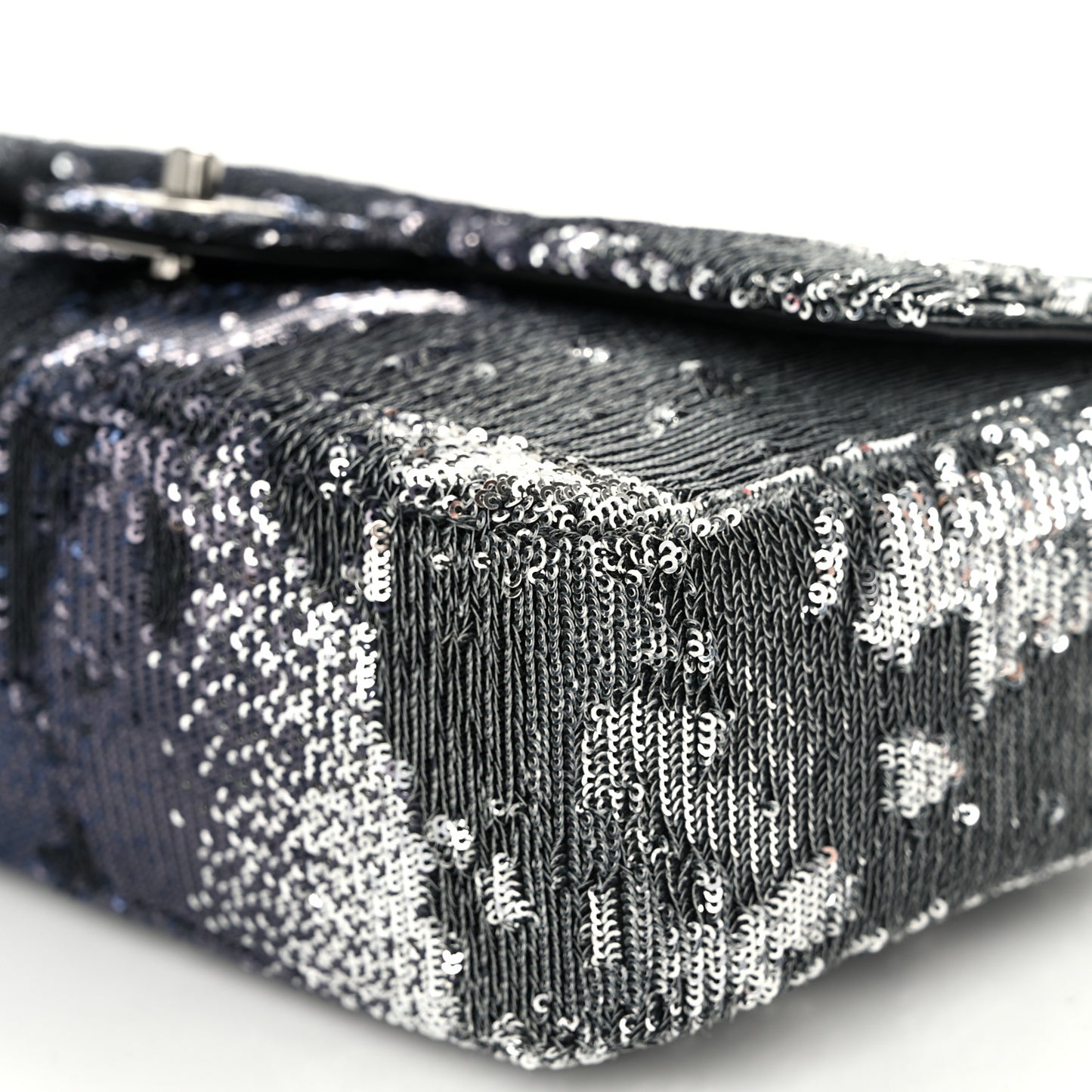 Sequin Medium Single Flap Silver Black