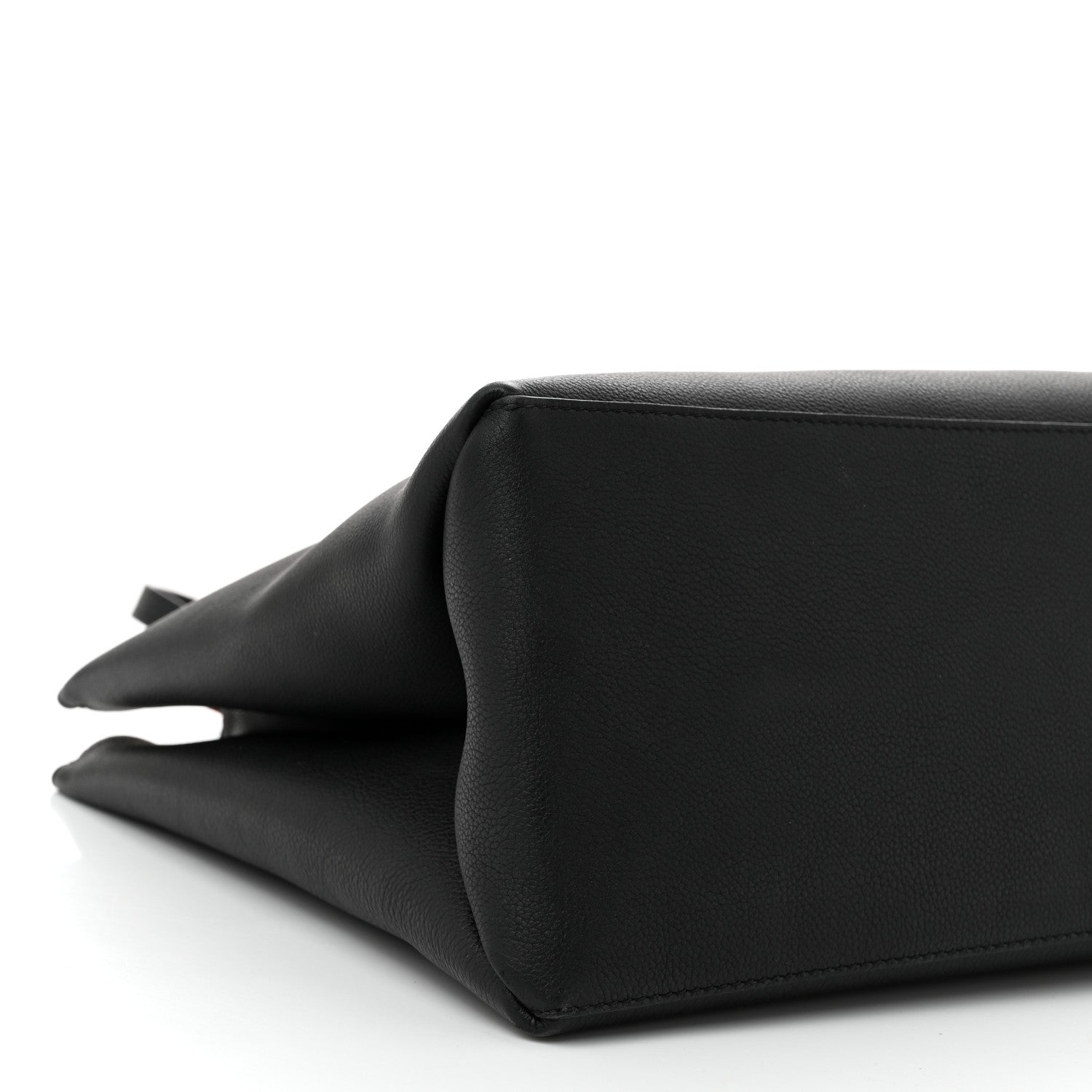 Louis Vuitton Grained Calfskin Lockme Shopper Black 8 of 10