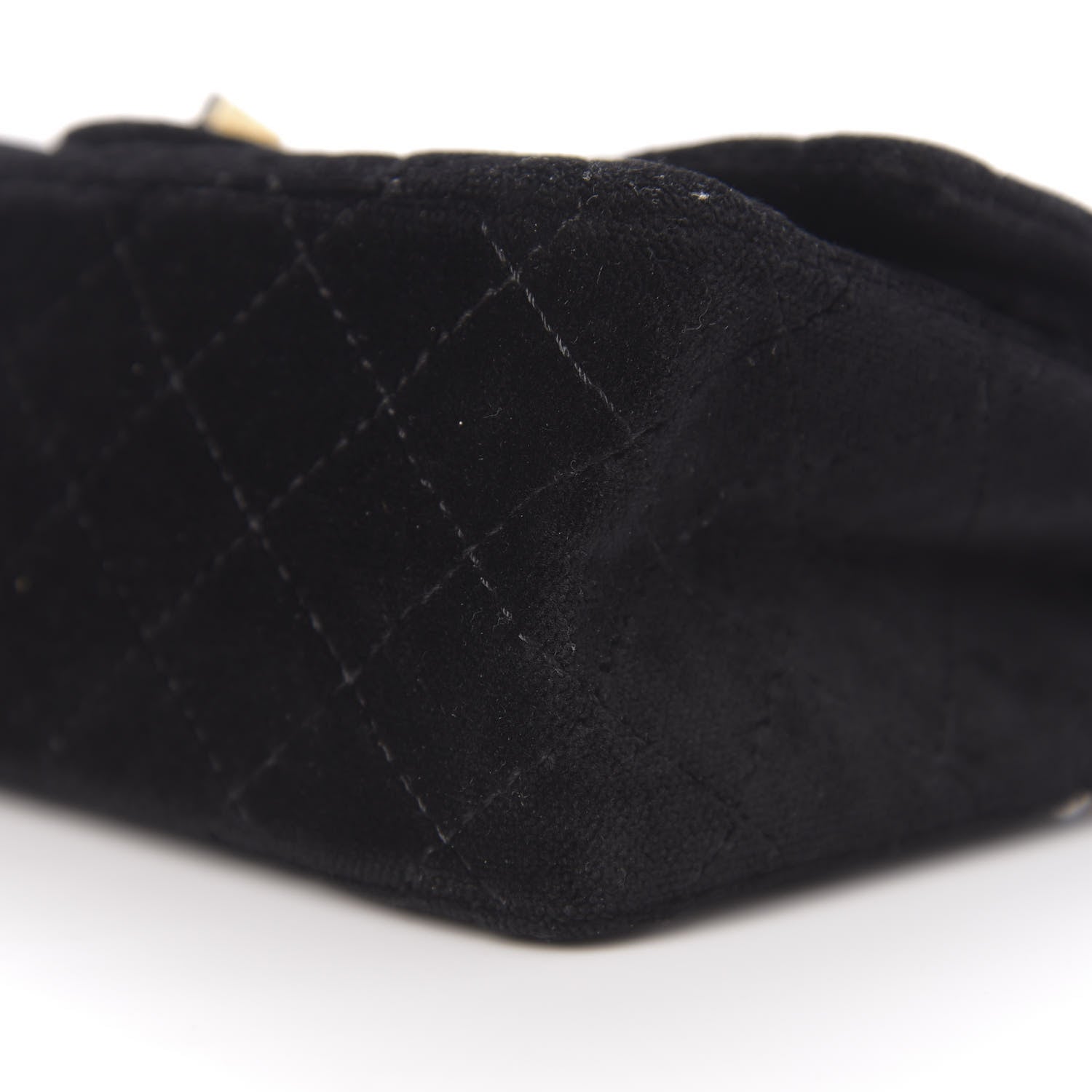 Chanel Velvet Quilted 2.55 Reissue 225 Flap Black 10 of 12