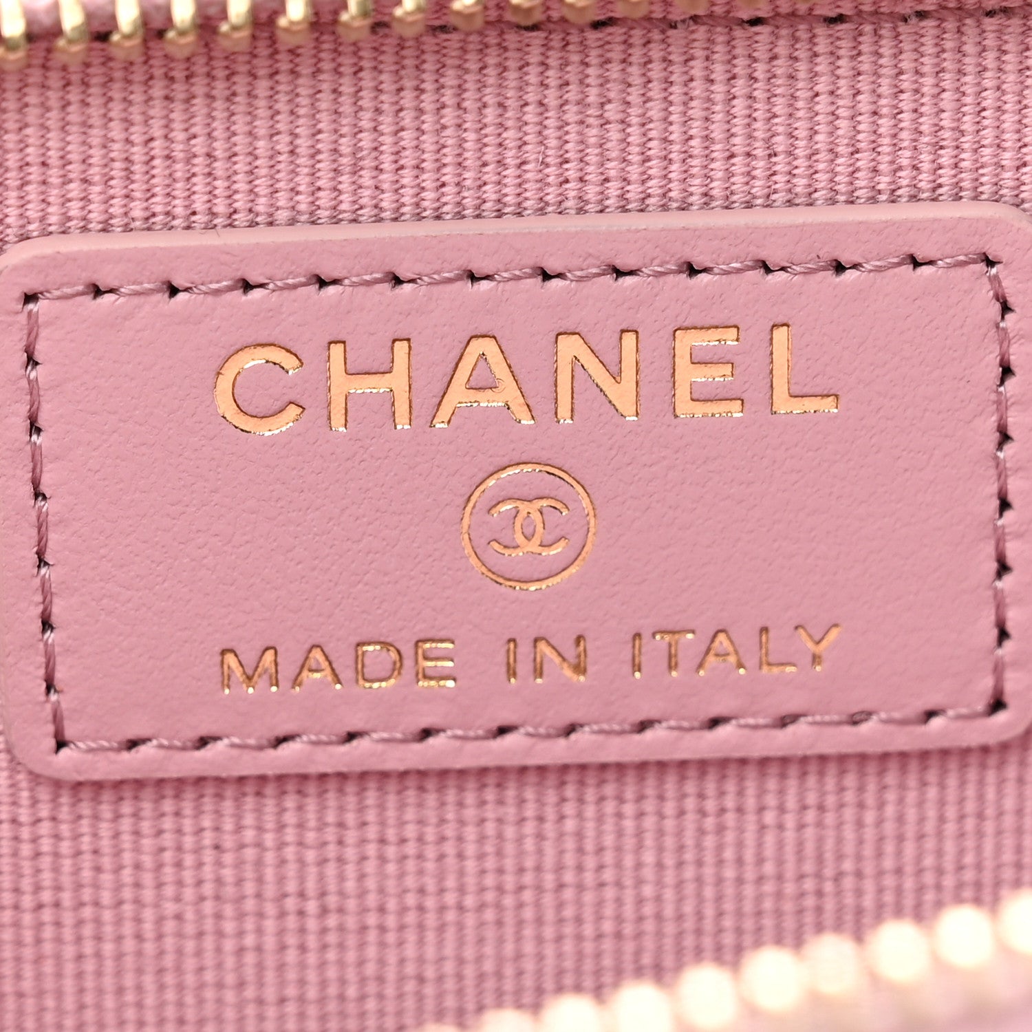 Chanel Caviar Quilted CC Zip Around Card Holder Pink 6 of 8