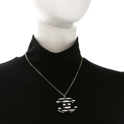 Chanel Enamel Pearl CC Charms Pendant Necklace Black White Gold 2 of 5