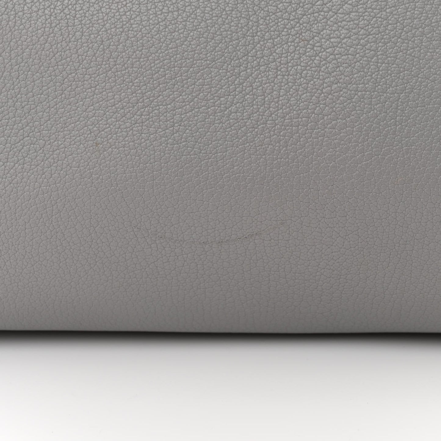 Sugar Goatskin Medium Antigona Pearl Grey