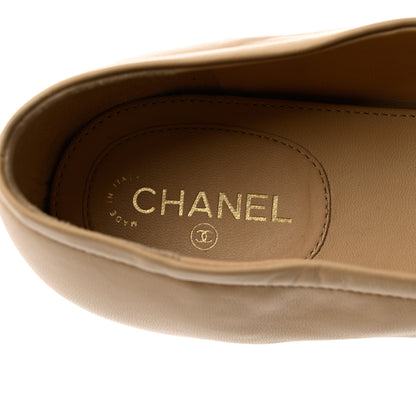 Chanel Lambskin Grosgrain Pearl Cap Toe Ballerina Flats 40 Beige Black 7 of 11