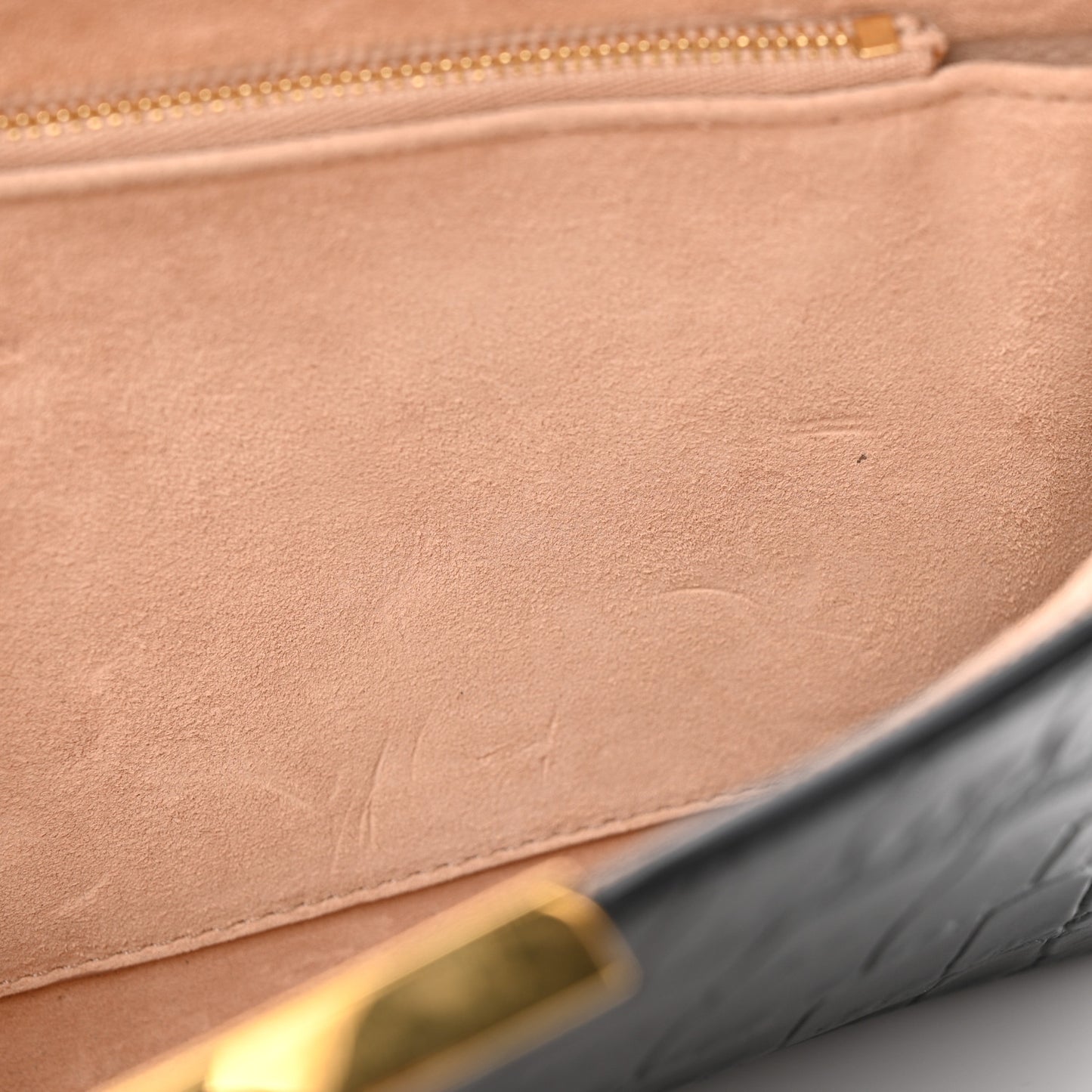 Calfskin Crocodile Embossed Knuckle Flat Clutch Black Gold