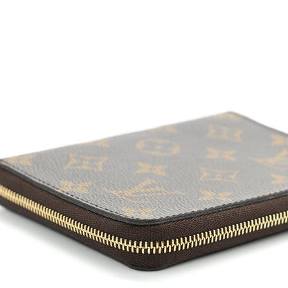 Louis Vuitton Monogram Zipped Passport Holder Wallet 8 of 8