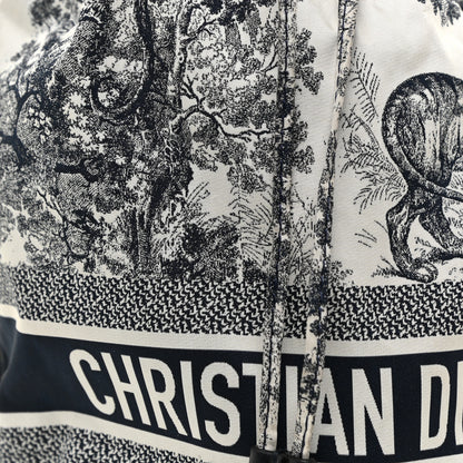 Christian Dior Technical Fabric Embroidered Toile De Jouy Sauvage DiorTravel Pouch Blue 8 of 11