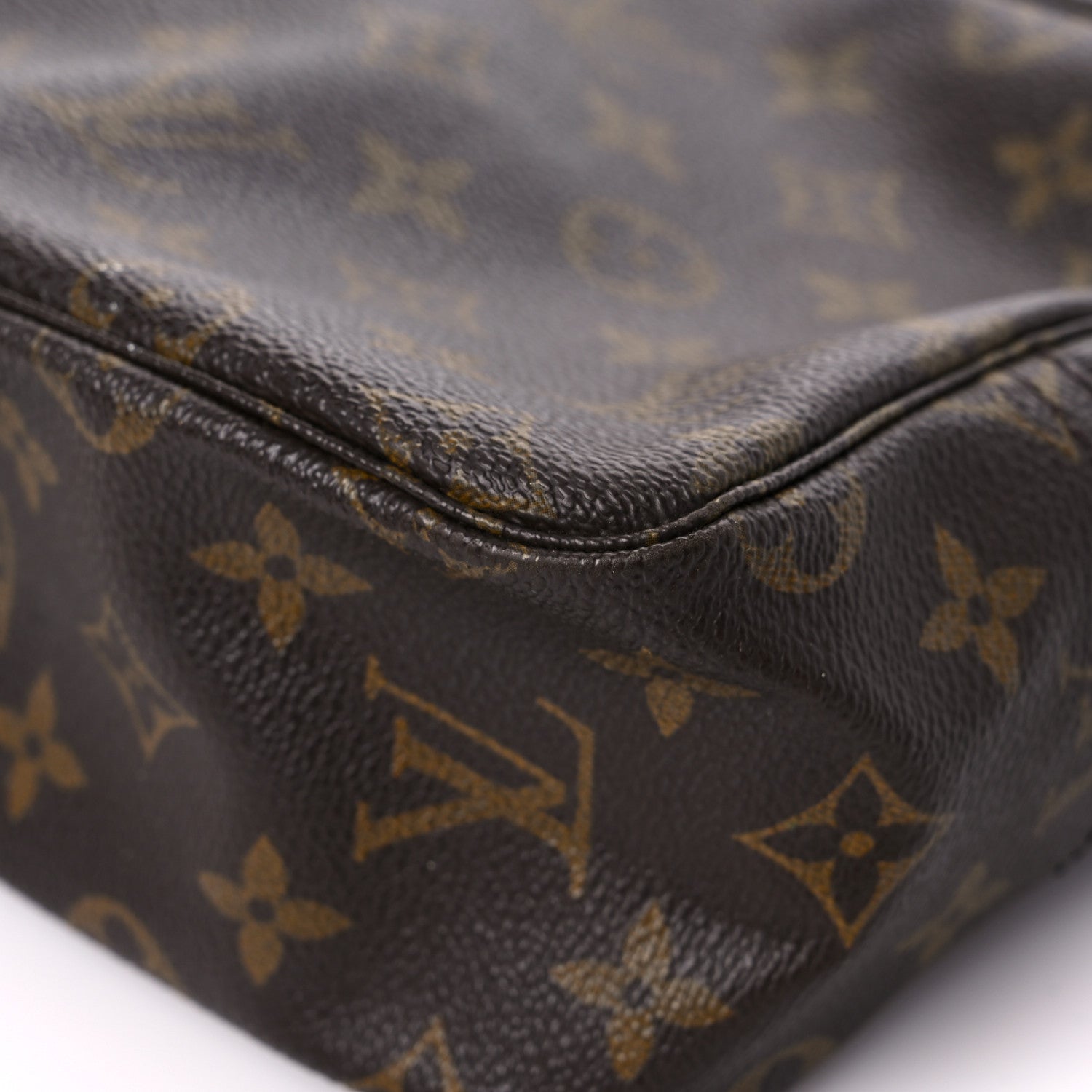 Louis Vuitton Monogram Trousse Toilette 28 7 of 14