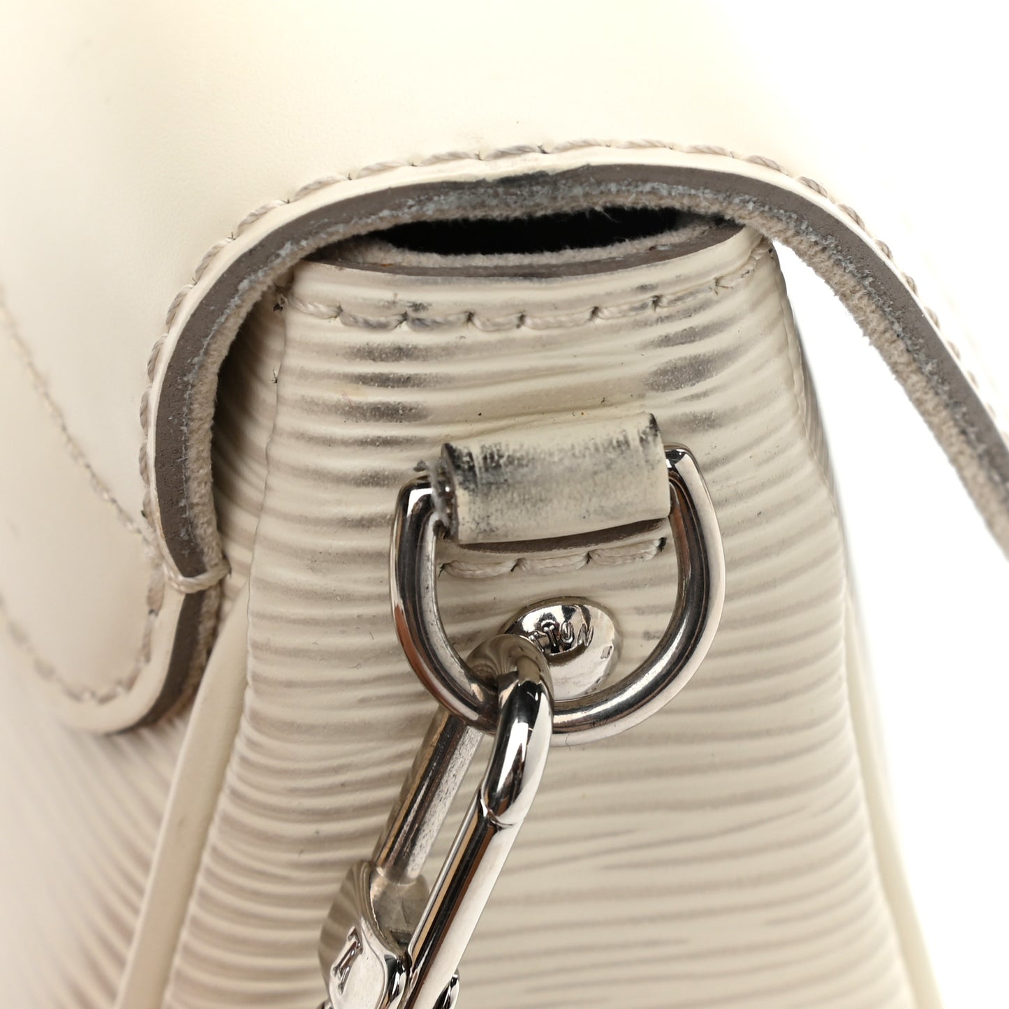 Epi Montaigne Clutch Ivory
