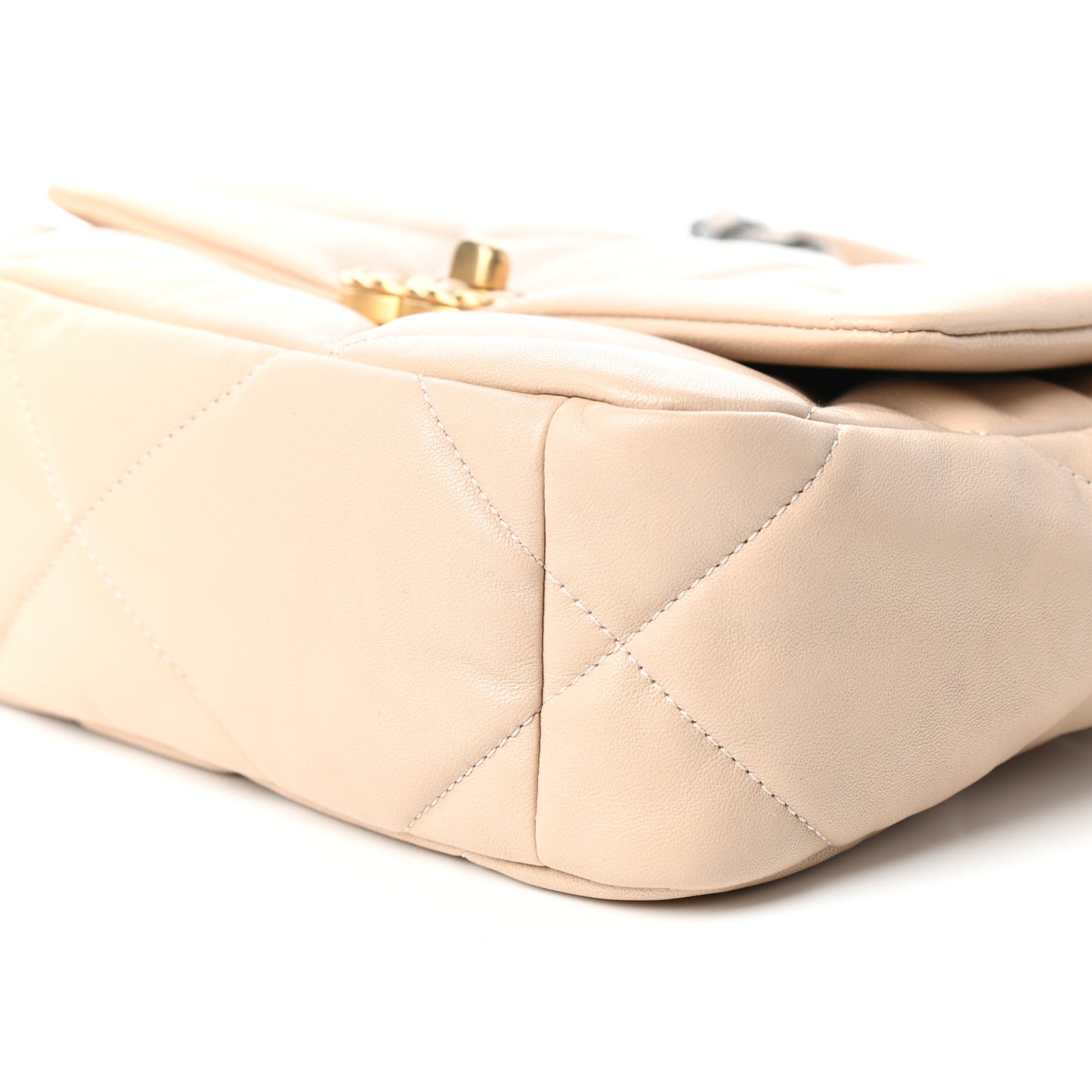 Lambskin Quilted Medium Chanel 19 Flap Beige