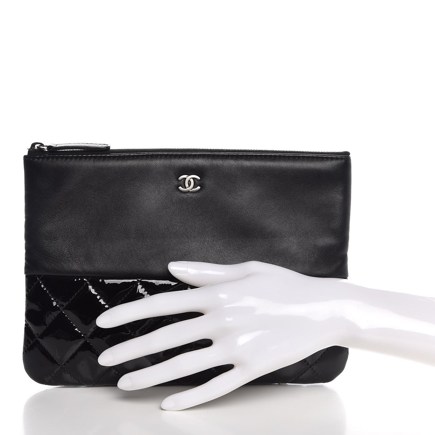 Lambskin Patent Quilted Medium Cosmetic Case Black