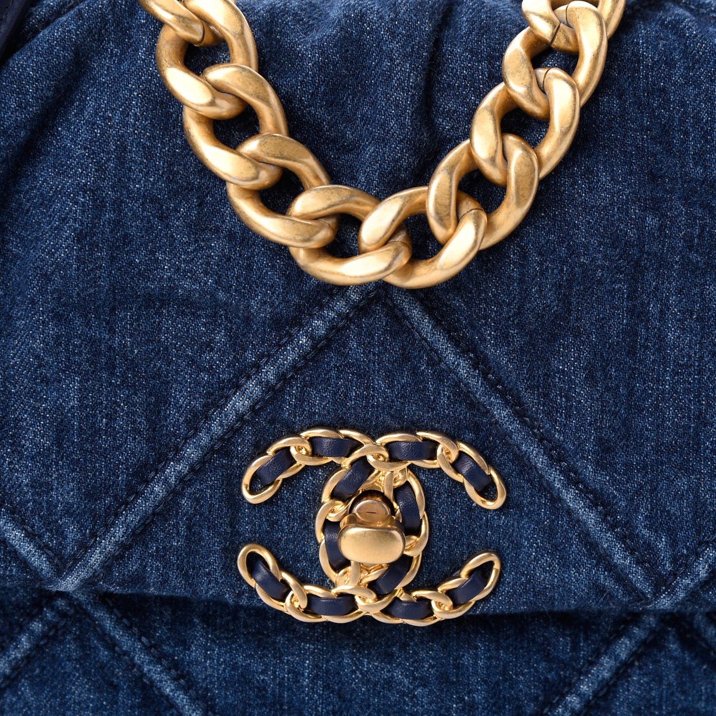 Denim Quilted Medium Chanel 19 Flap Blue