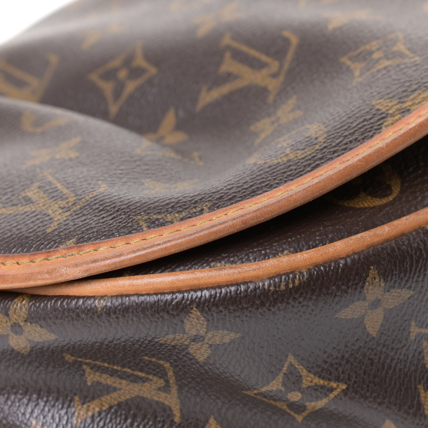 Louis Vuitton Monogram Menilmontant PM 9 of 11
