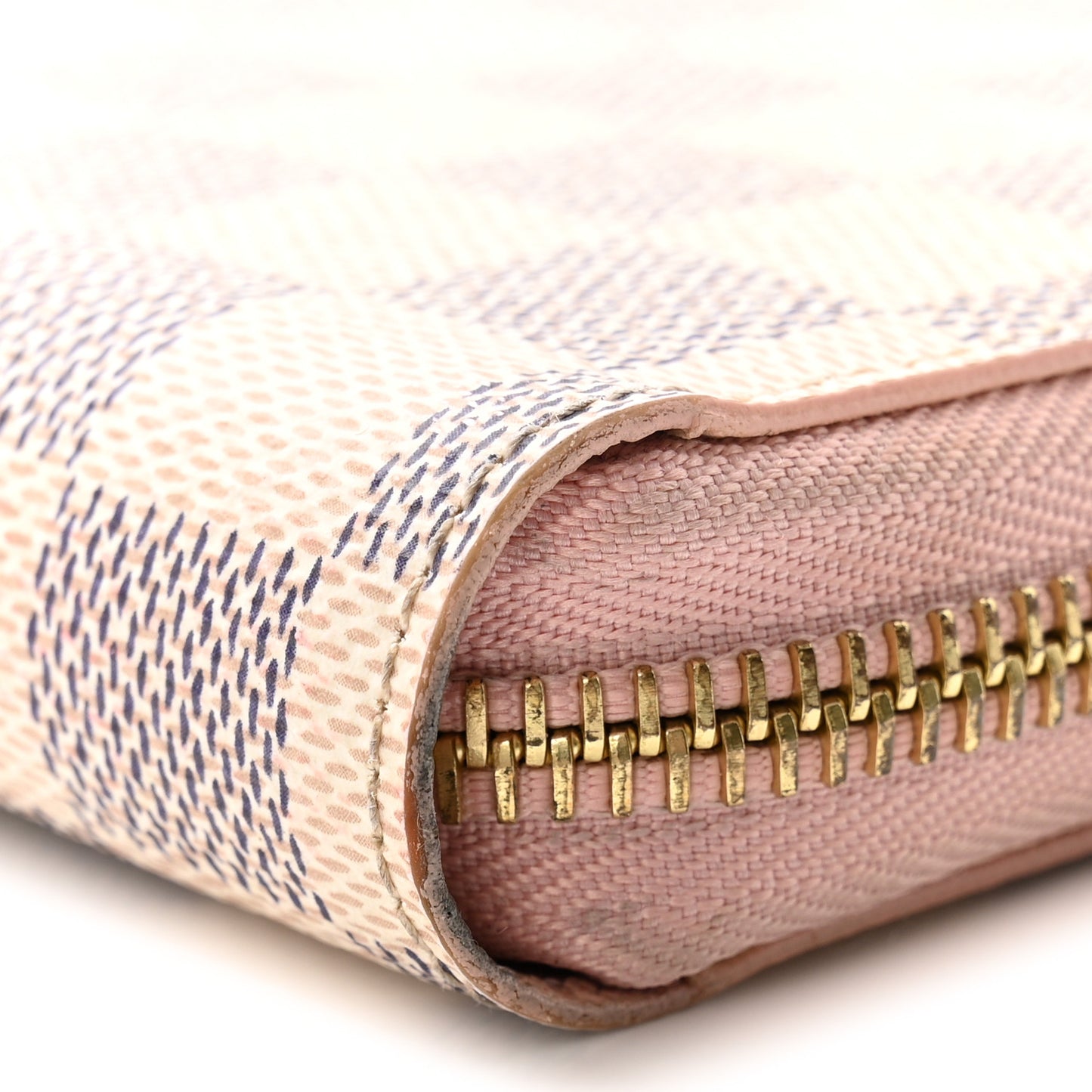Damier Azur Zippy Wallet Rose Ballerine