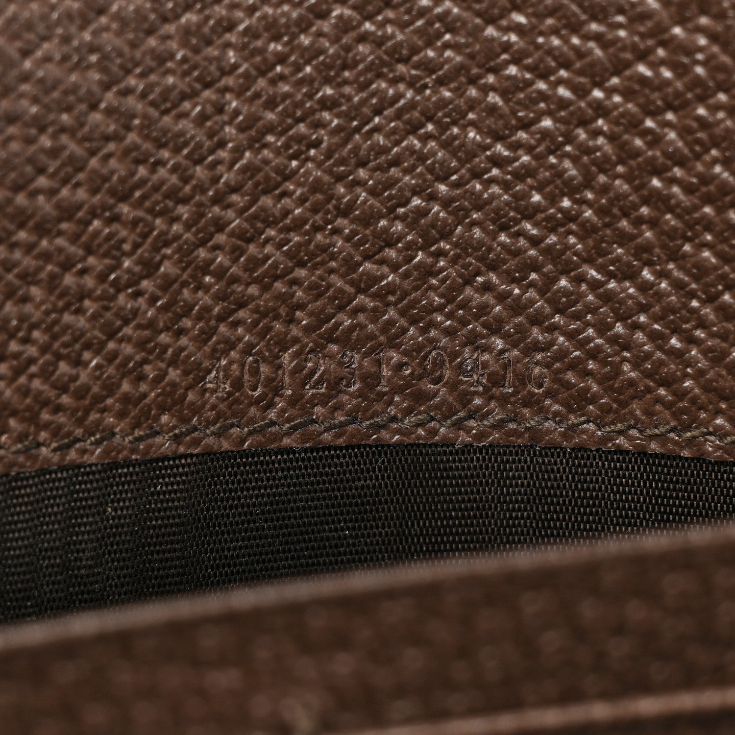 Gucci Monogram Jumbo GG Textured Dollar Calfskin Mini Dionysus Chain Wallet Camel Ebony New Acero 9 of 11