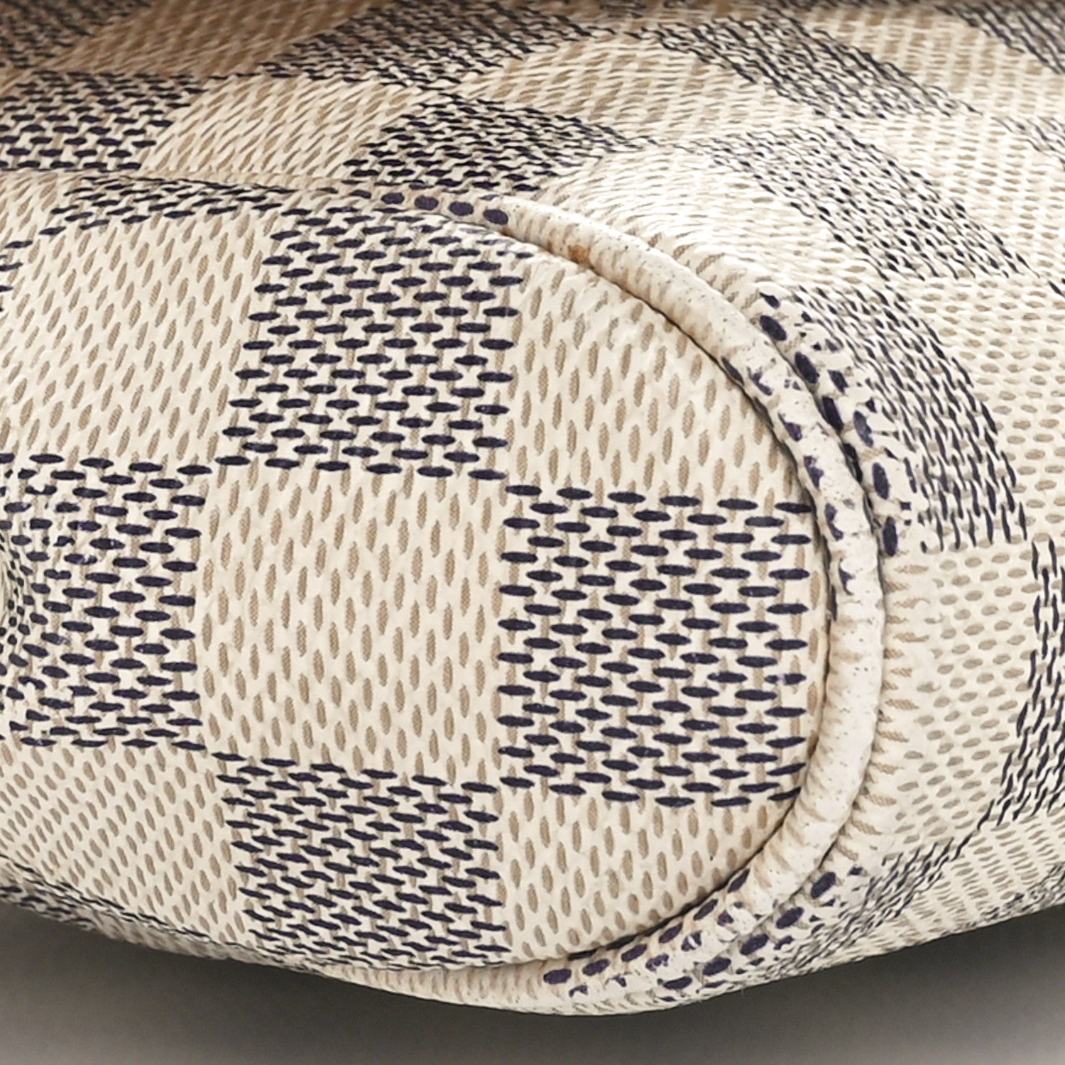 Louis Vuitton Damier Azur Favorite MM 9 of 10