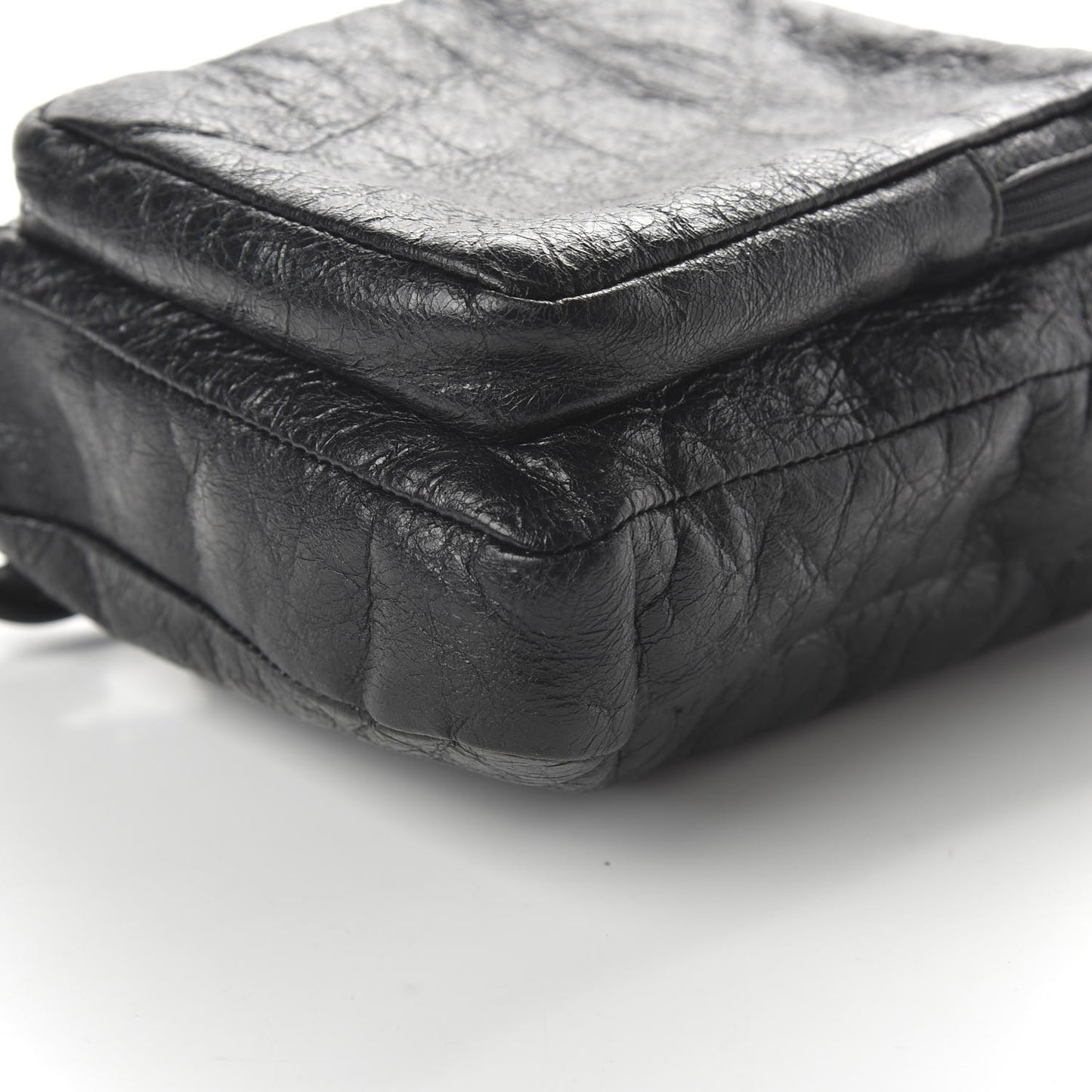Agneau Explorer Crossbody Black