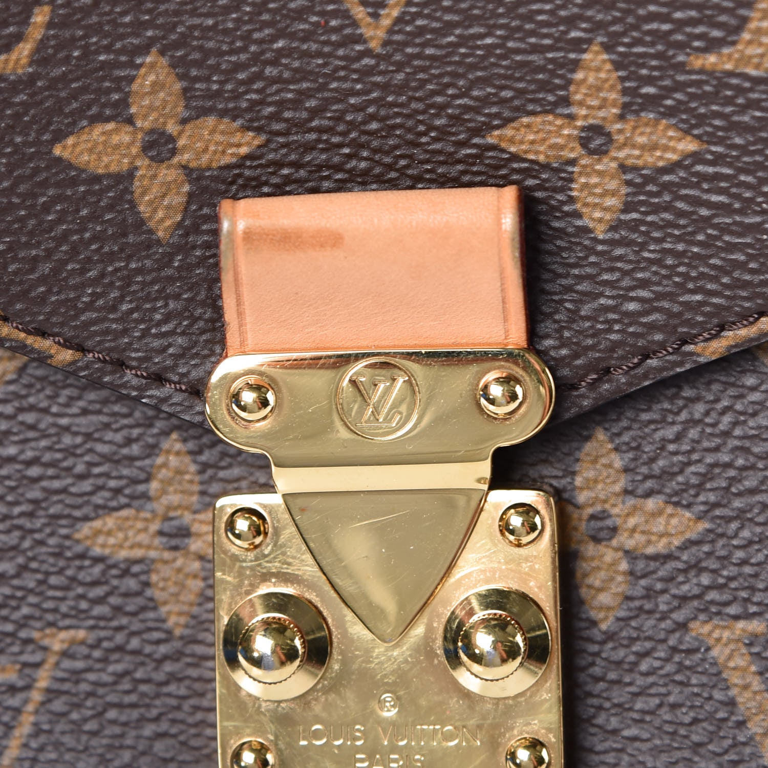 Louis Vuitton Monogram Metis 9 of 12