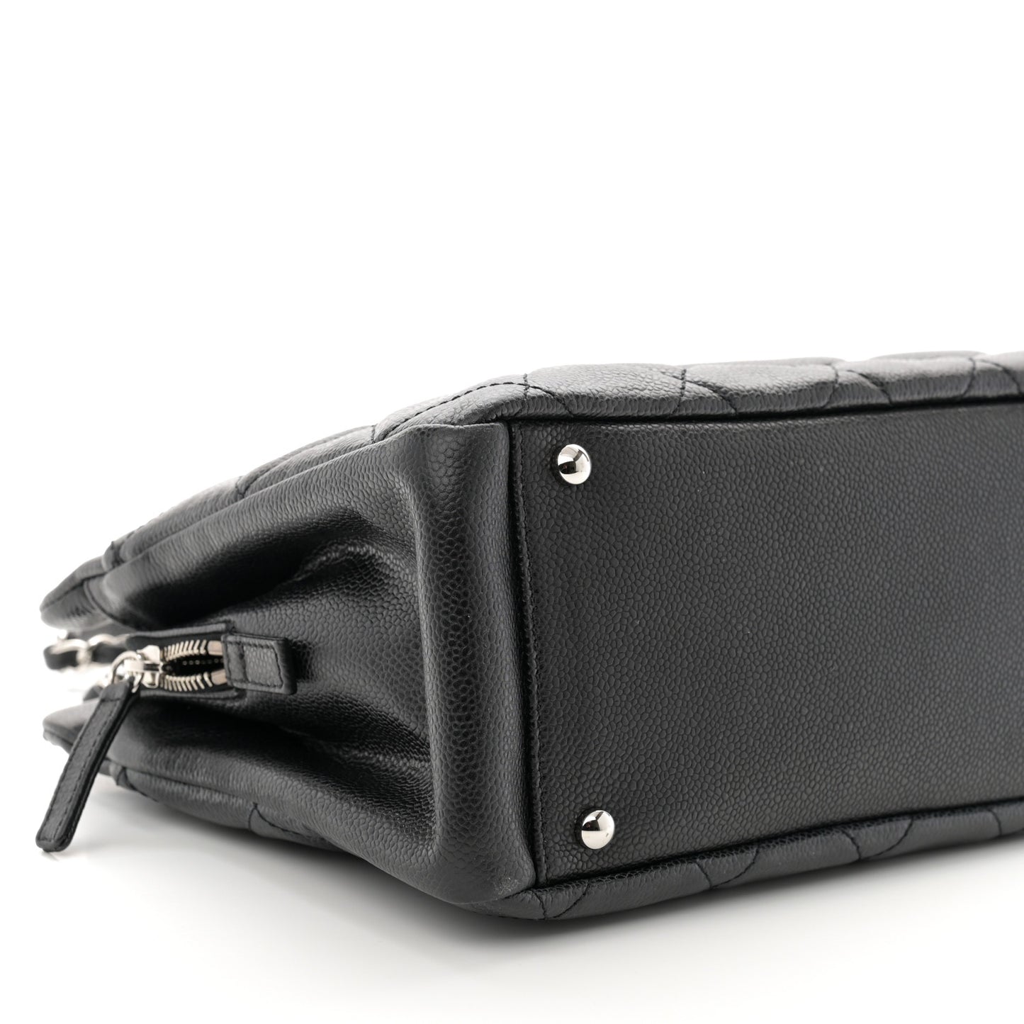 Caviar Quilted Timeless CC Soft Tote Black