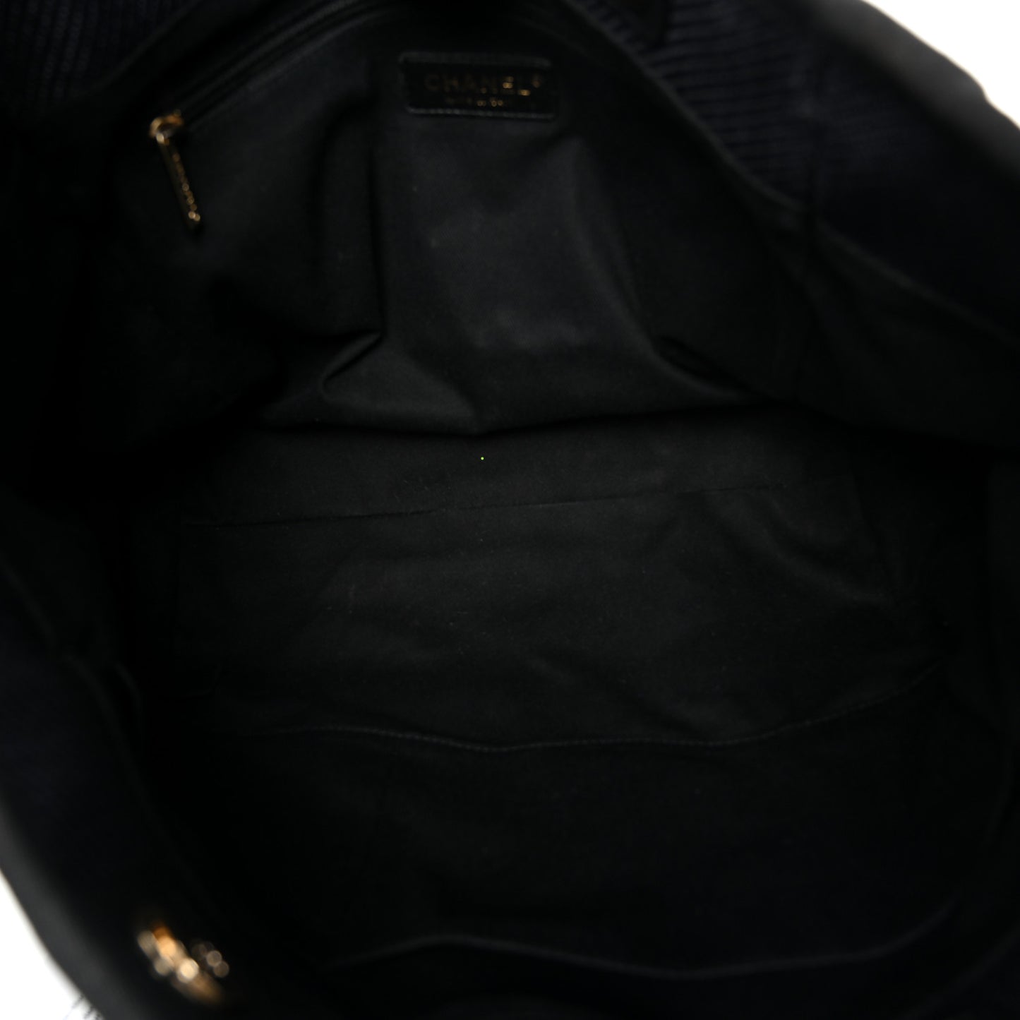 Mixed Fibers Calfskin Small Deauville Tote Black