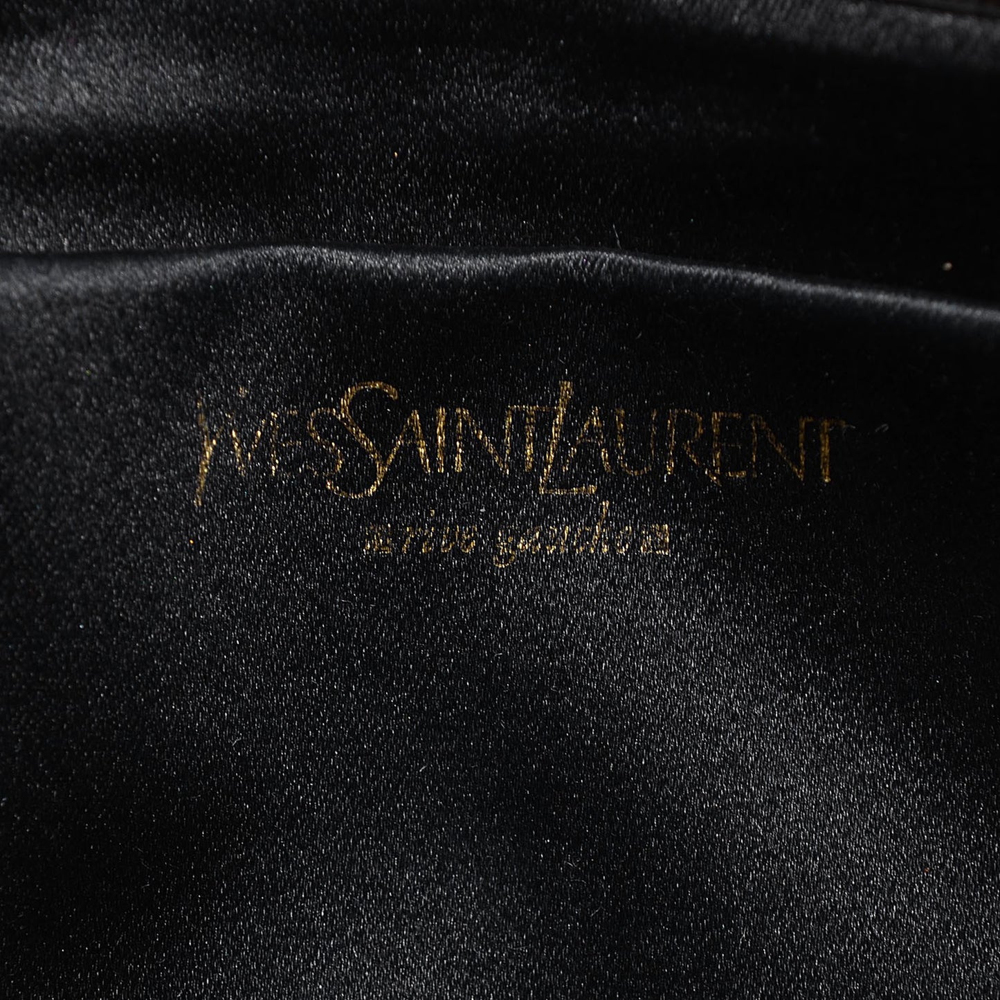 Textured Patent Monogram Small Belle De Jour Clutch Black