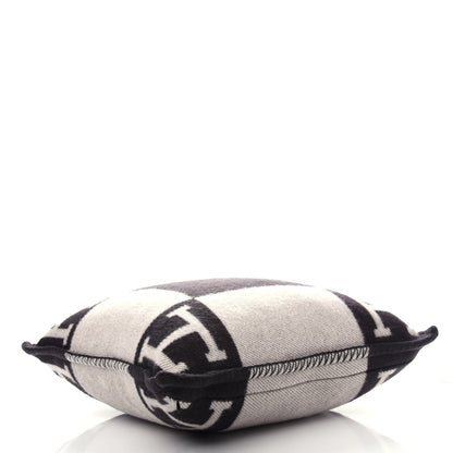Hermes Wool Cashmere Avalon Pillow PM Ecru Gris Fonce 3 of 5