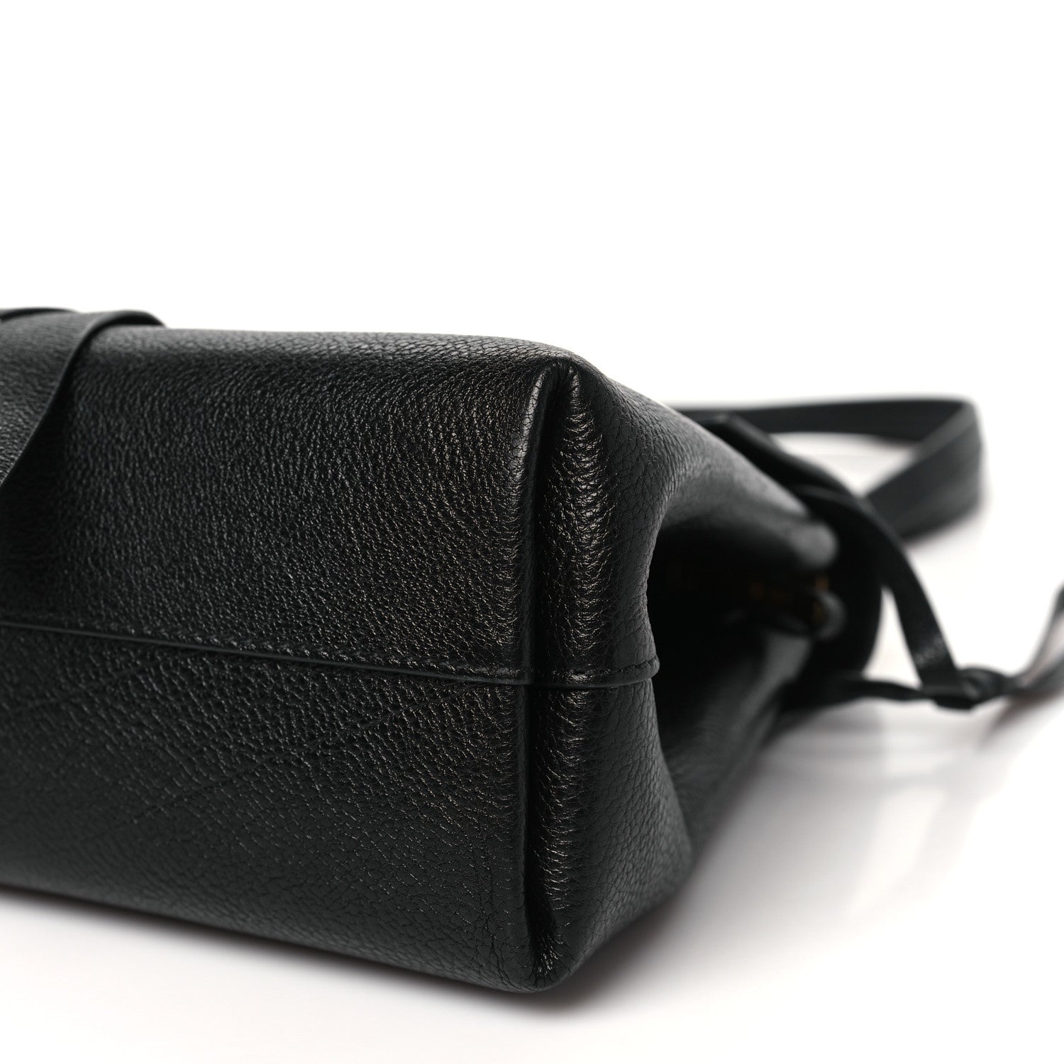 Valentino Garavani Pebbled Calfskin Large VRing Chain Shoulder Bag Black 9 of 9