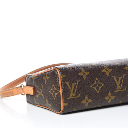 Louis Vuitton Monogram Recital 9 of 11