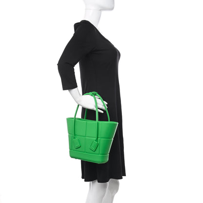 Bottega Veneta Rubber Maxi Intrecciato Mini Arco Grass 2 of 10