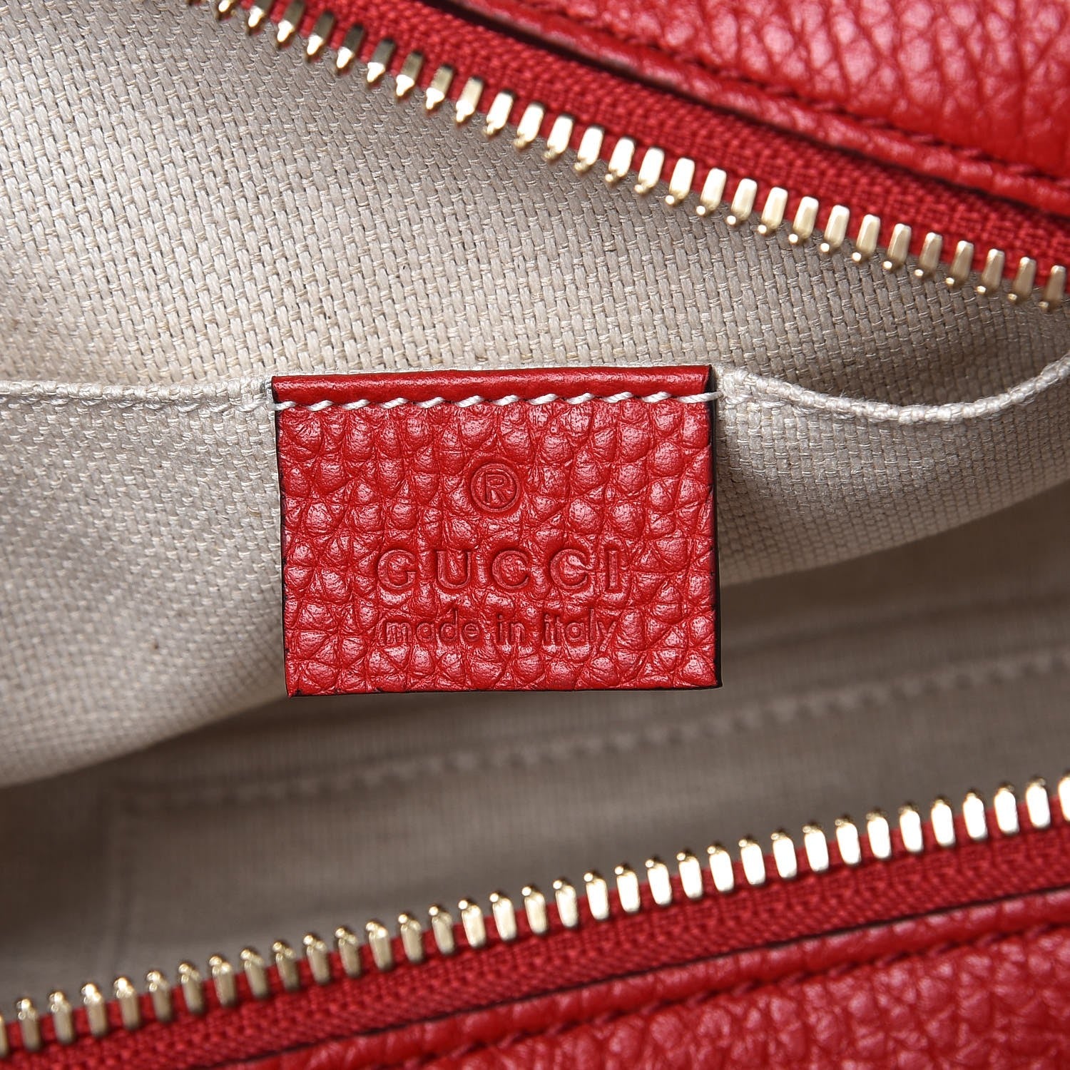 Gucci Pebbled Calfskin Small Soho Disco Bag Vibrant Red 7 of 7