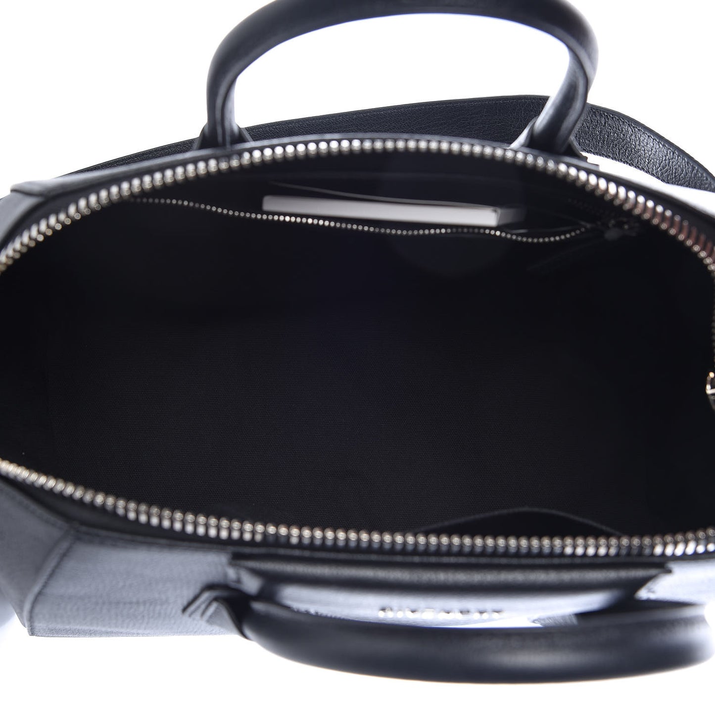 Sugar Goatskin Medium Antigona Black