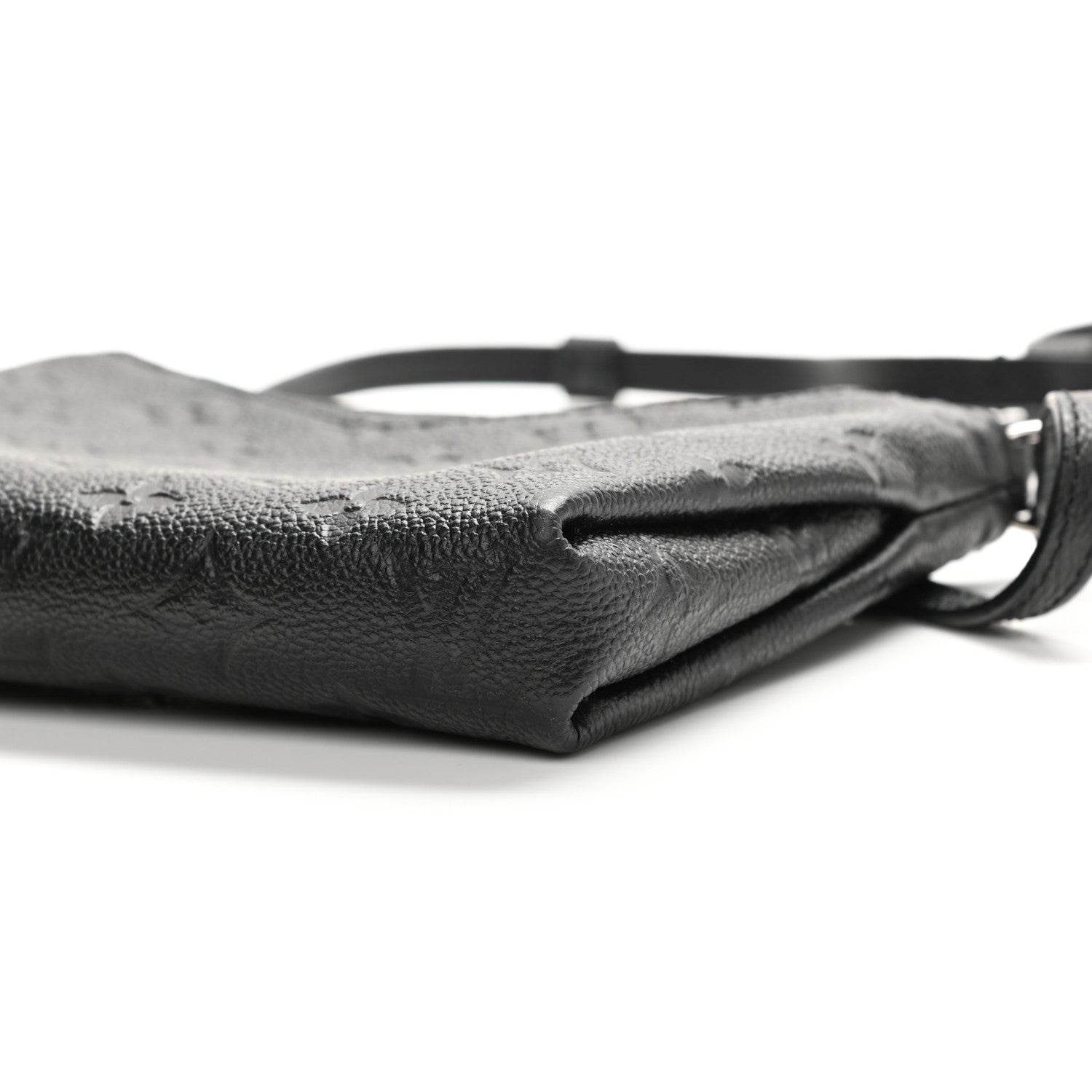 Louis Vuitton Empreinte Pallas Crossbody Black 19 of 21