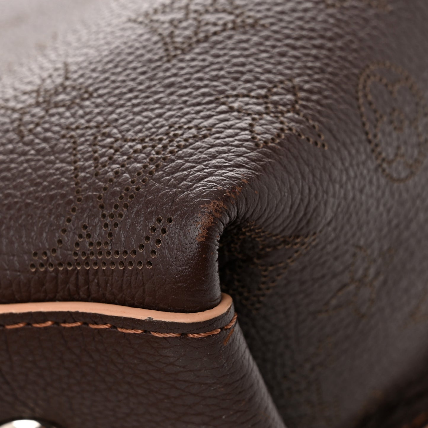 Mahina Carmel Hobo Chocolate