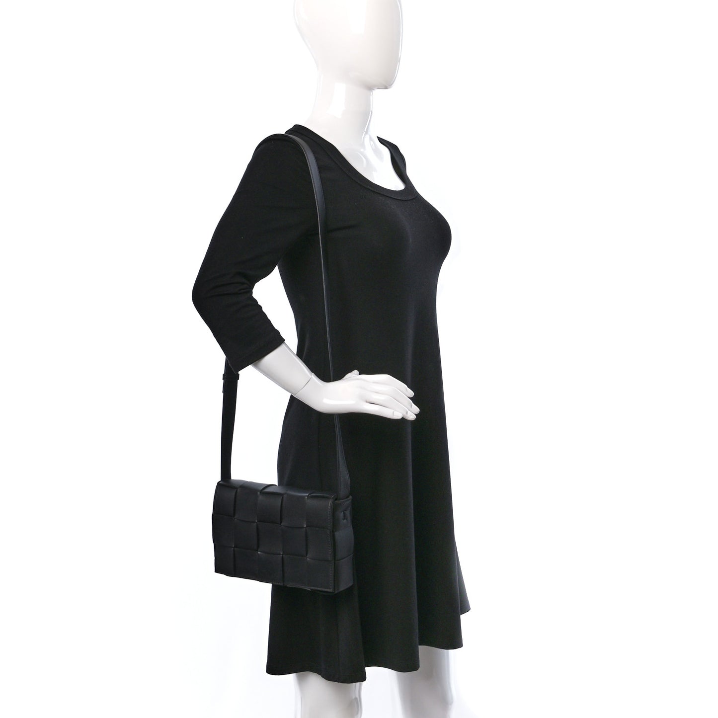 Lambskin Maxi Intreccio Small Cassette Crossbody Bag Black