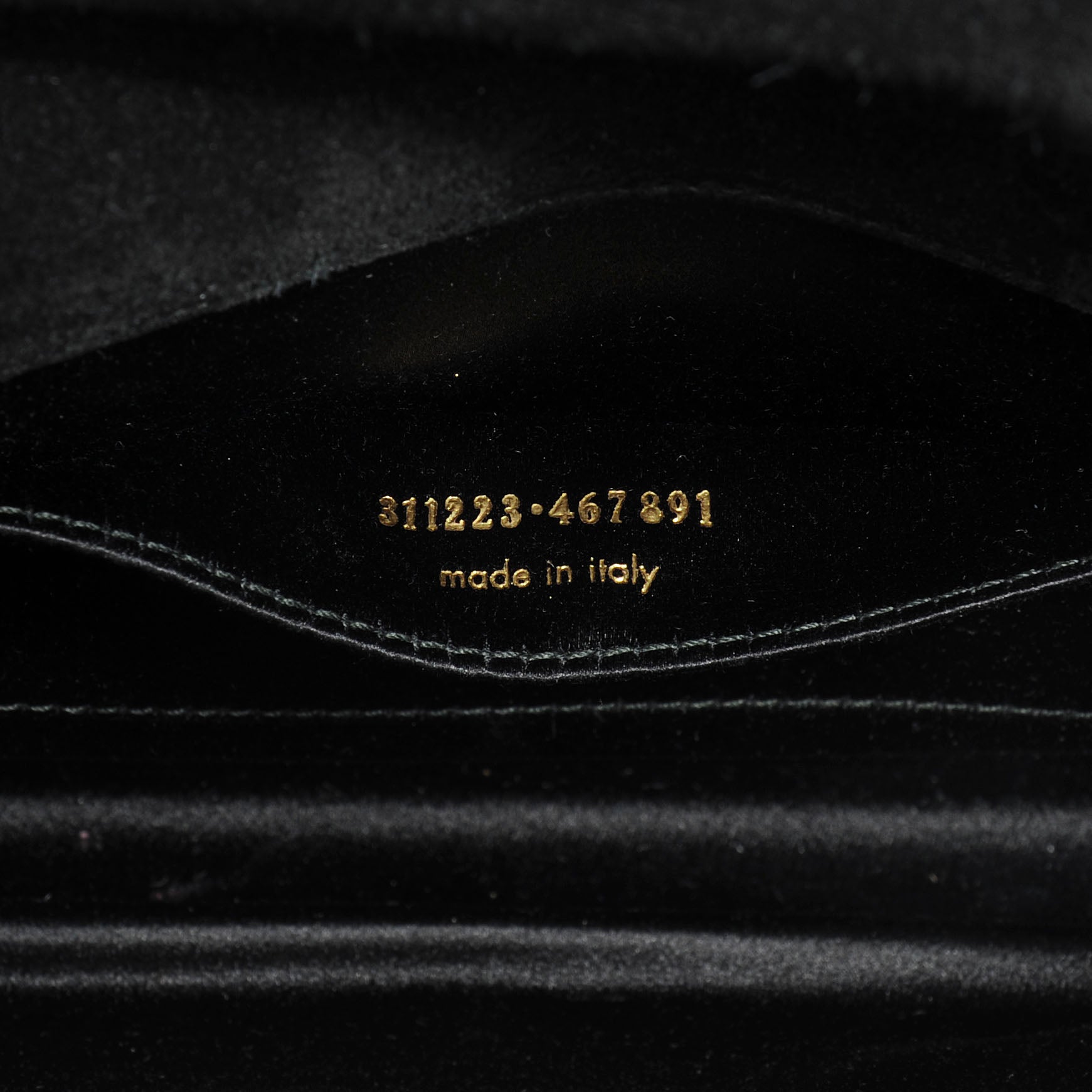 Saint Laurent Patent Monogram Large Belle De Jour Clutch Black 7 of 8