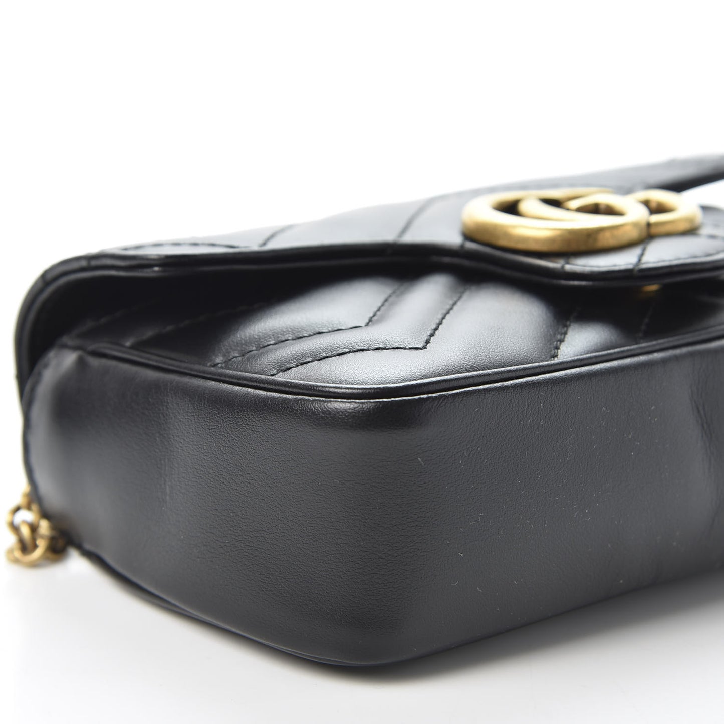 Calfskin Matelasse Super Mini GG Marmont Shoulder Bag Black