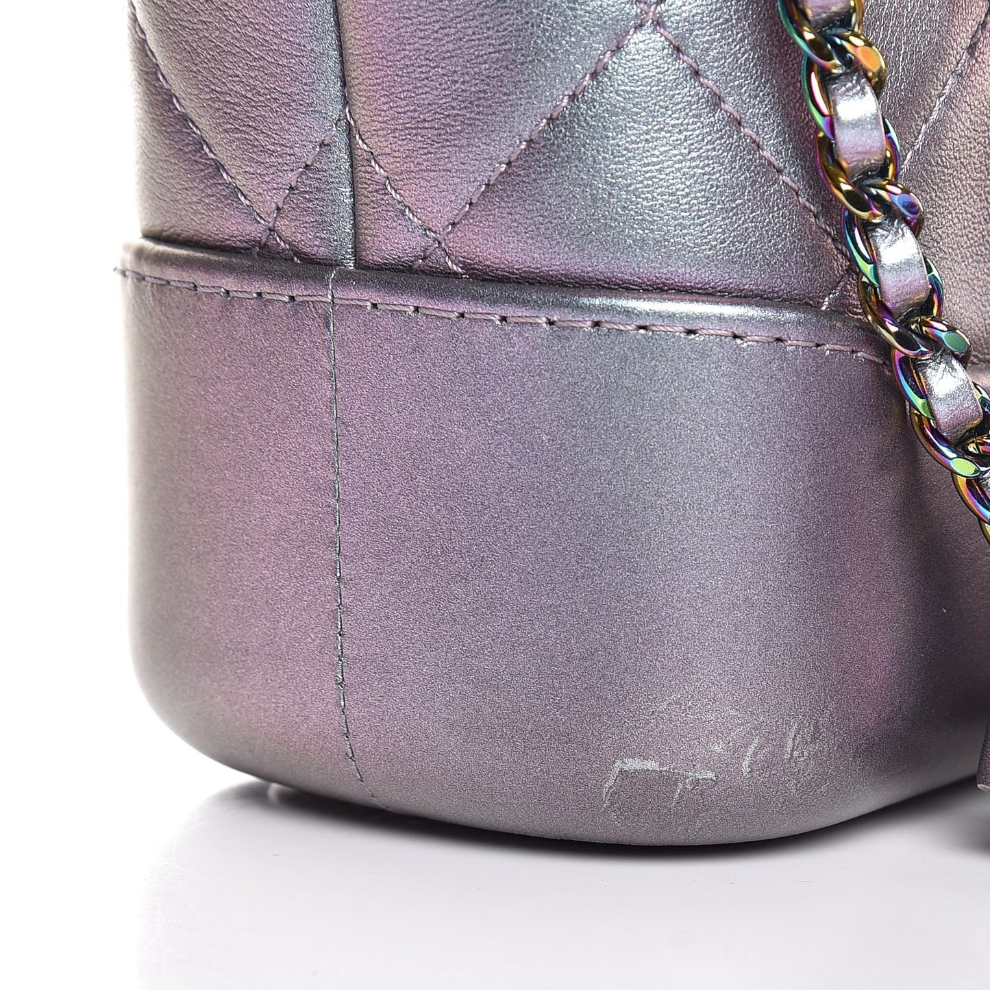 Iridescent Lambskin Calfskin Quilted Small Gabrielle Hobo Light Purple