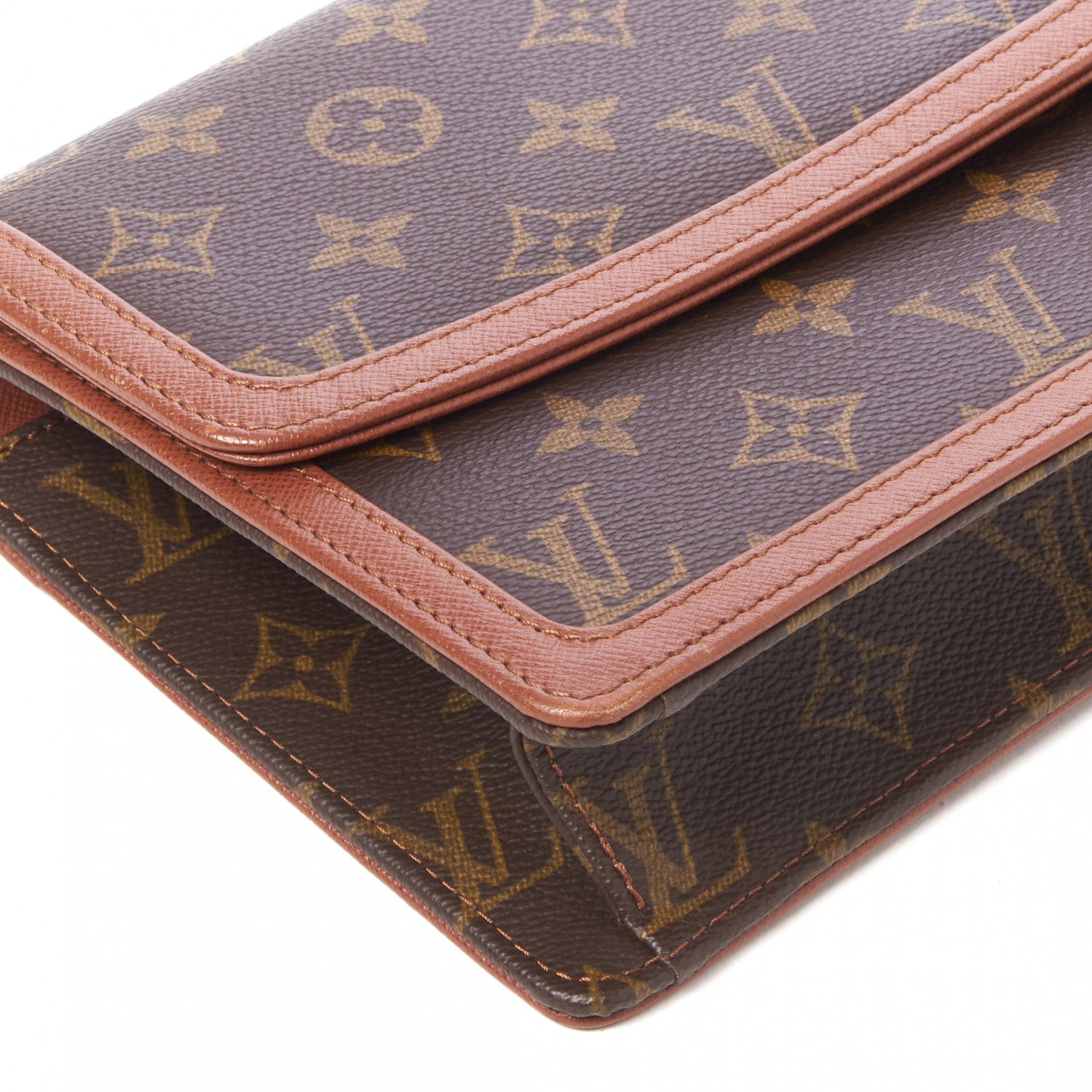 Louis Vuitton Monogram Pochette Dame 29 5 of 7