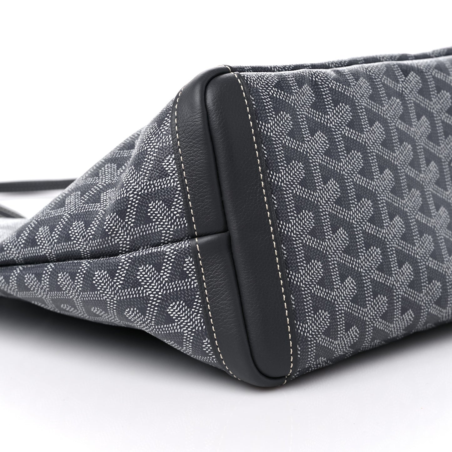Goyardine Artois PM Grey