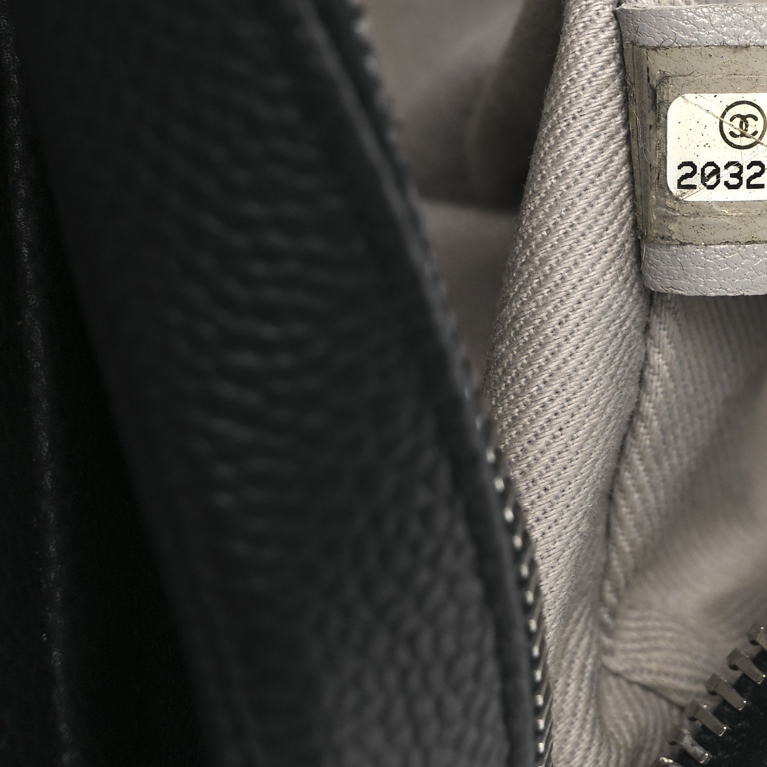 Chanel Caviar Quilted Medium Easy Flap Black 7 of 11
