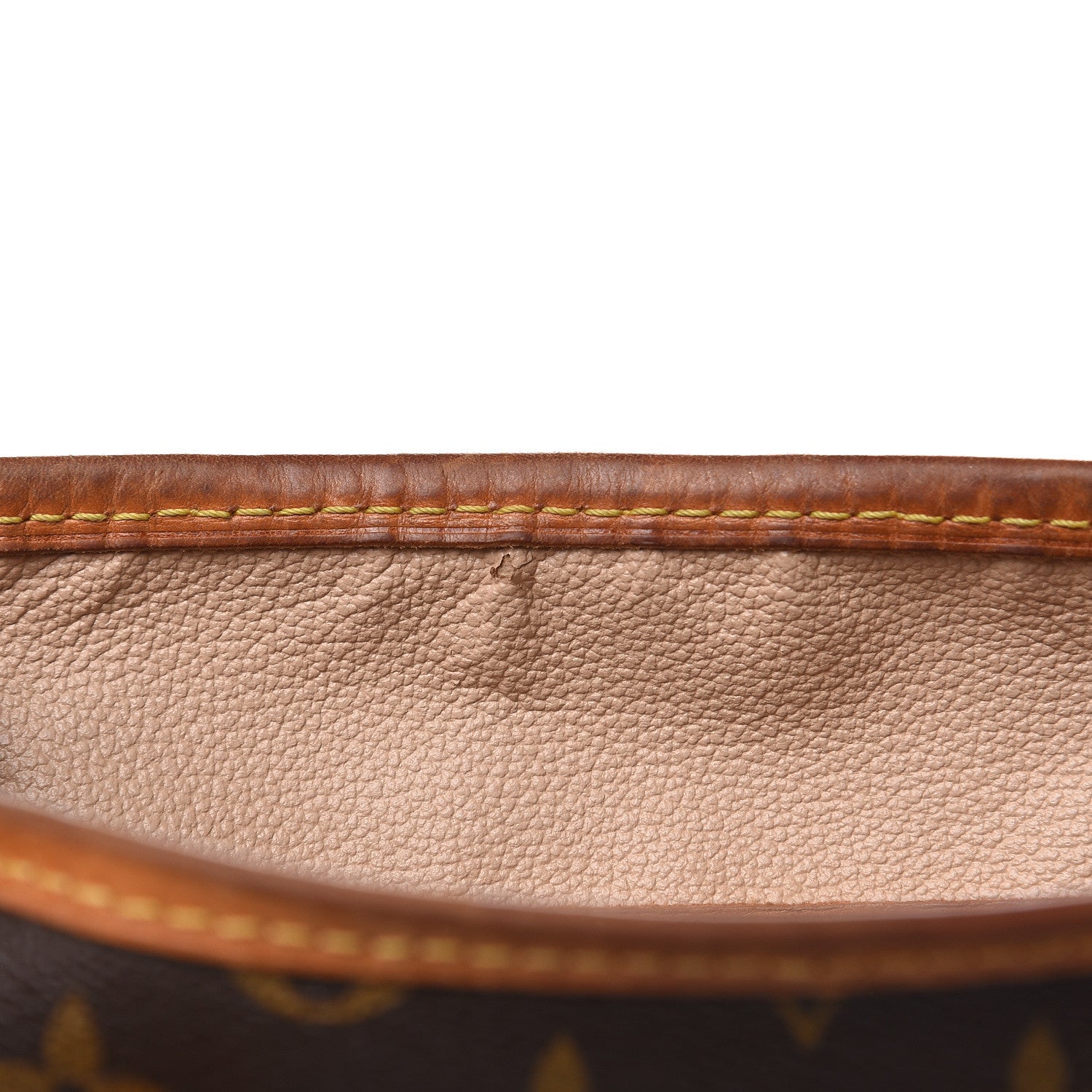 Louis Vuitton Monogram Petit Bucket 23 11 of 18