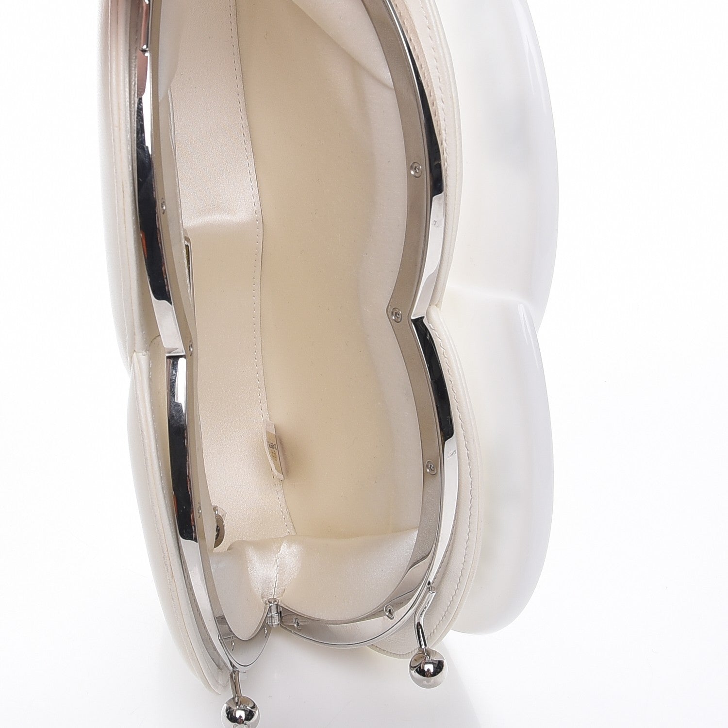 Chanel Plexiglass Brasserie Gabrielle Plates Minaudiere White 5 of 7