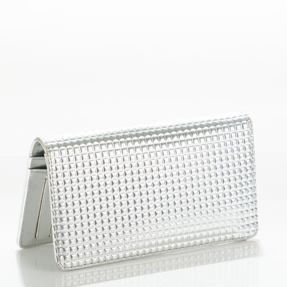 Chanel Patent Calfskin Embossed CC Yen Wallet Silver 3 of 9