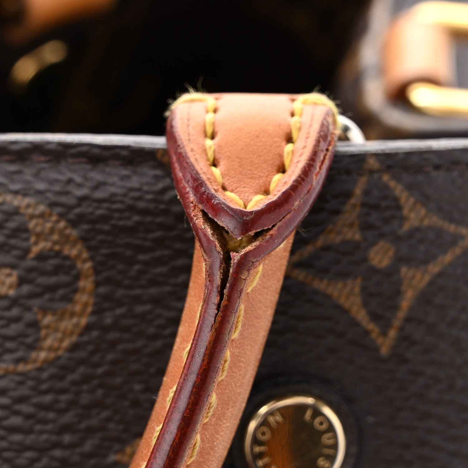 Louis Vuitton Monogram Montaigne MM 20 of 23