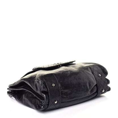 Chanel Glazed Caviar Pocket In The City Tote Black 4 of 10