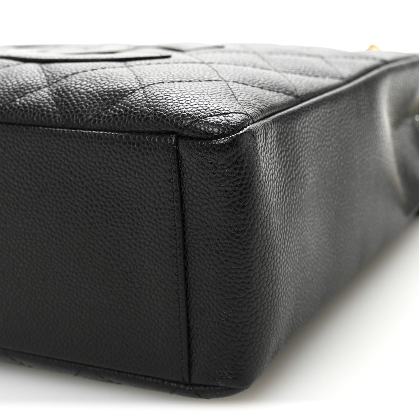 Caviar Quilted Petit Shopping Tote PST Black