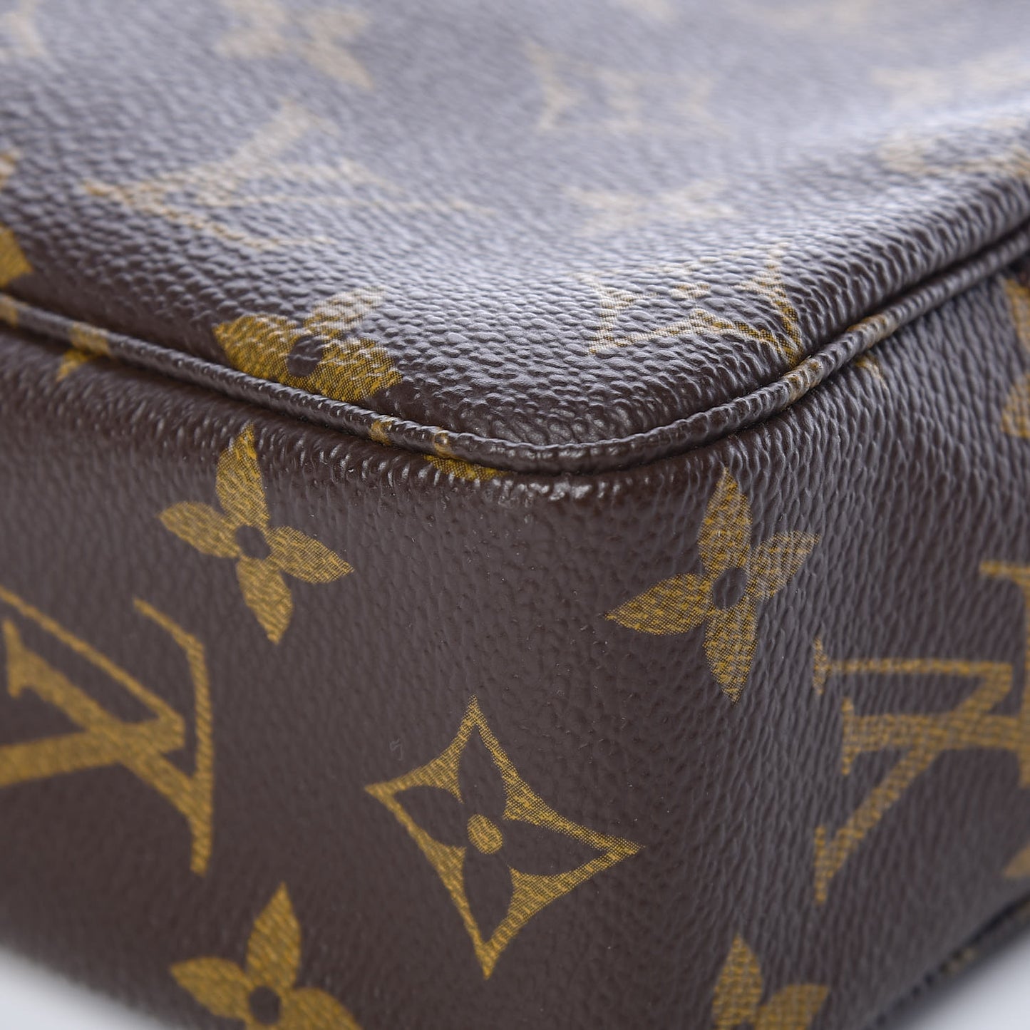 Monogram Trousse Toilette 19