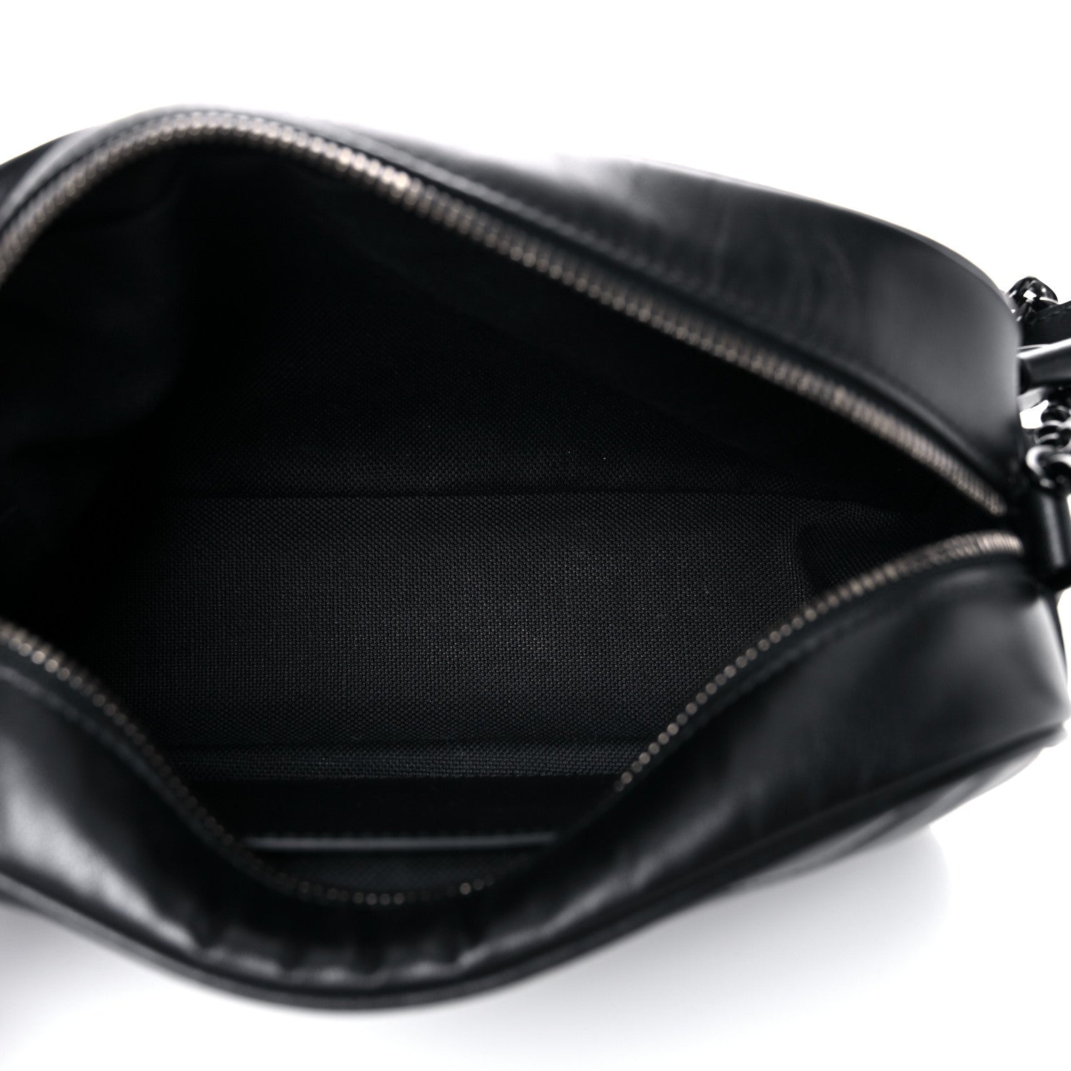 Gucci Calfskin Matelasse Monochrome Small GG Marmont Chain Shoulder Bag Black 5 of 10